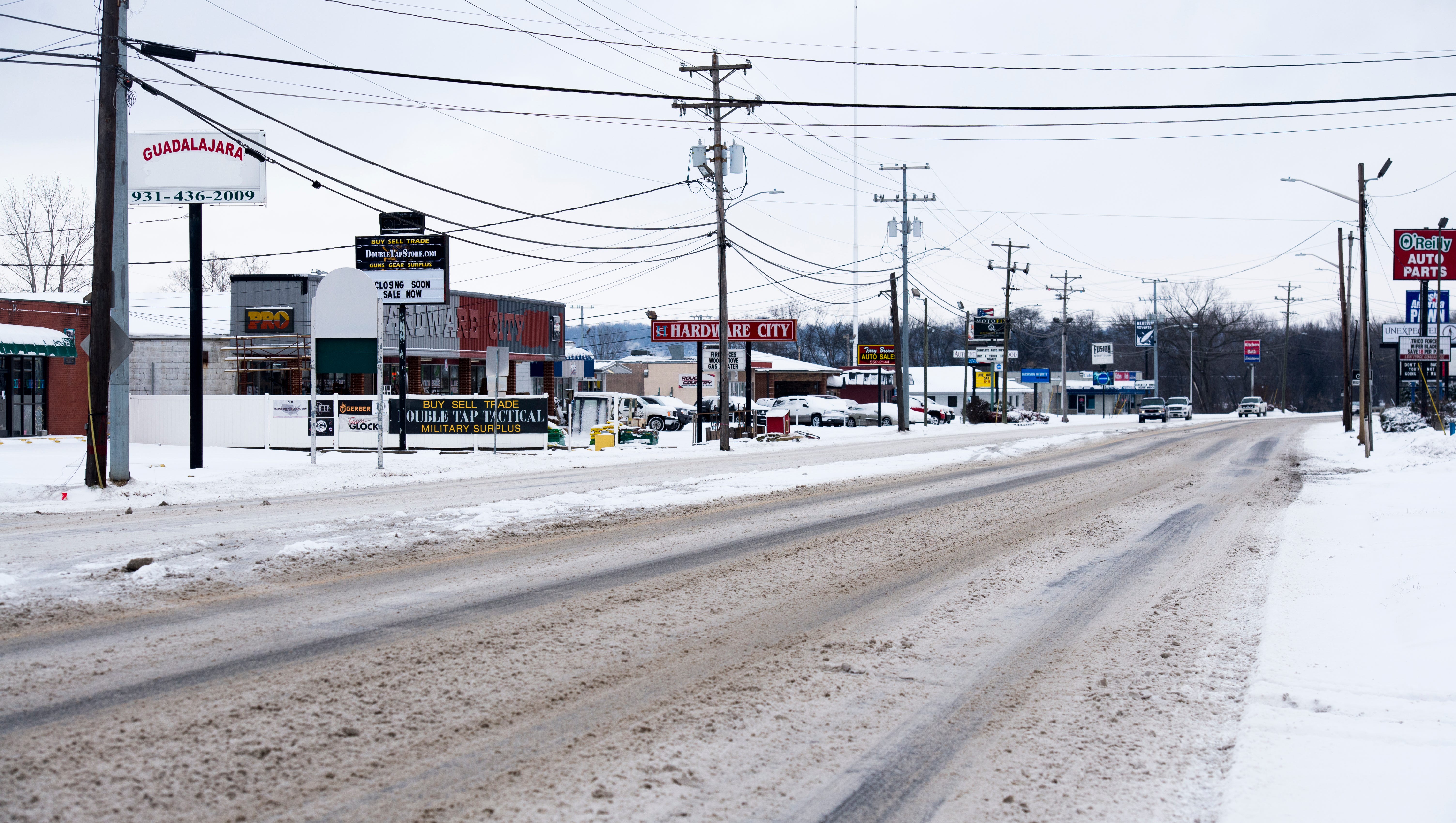 Winter storm Montgomery County officials ask drivers to stay off roads