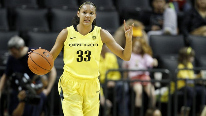 Oregon's Lexi Petersen during their game with Washington on Friday, Jan. 16, 2015, at the Matthew Knight Arena in Eugene, Ore.