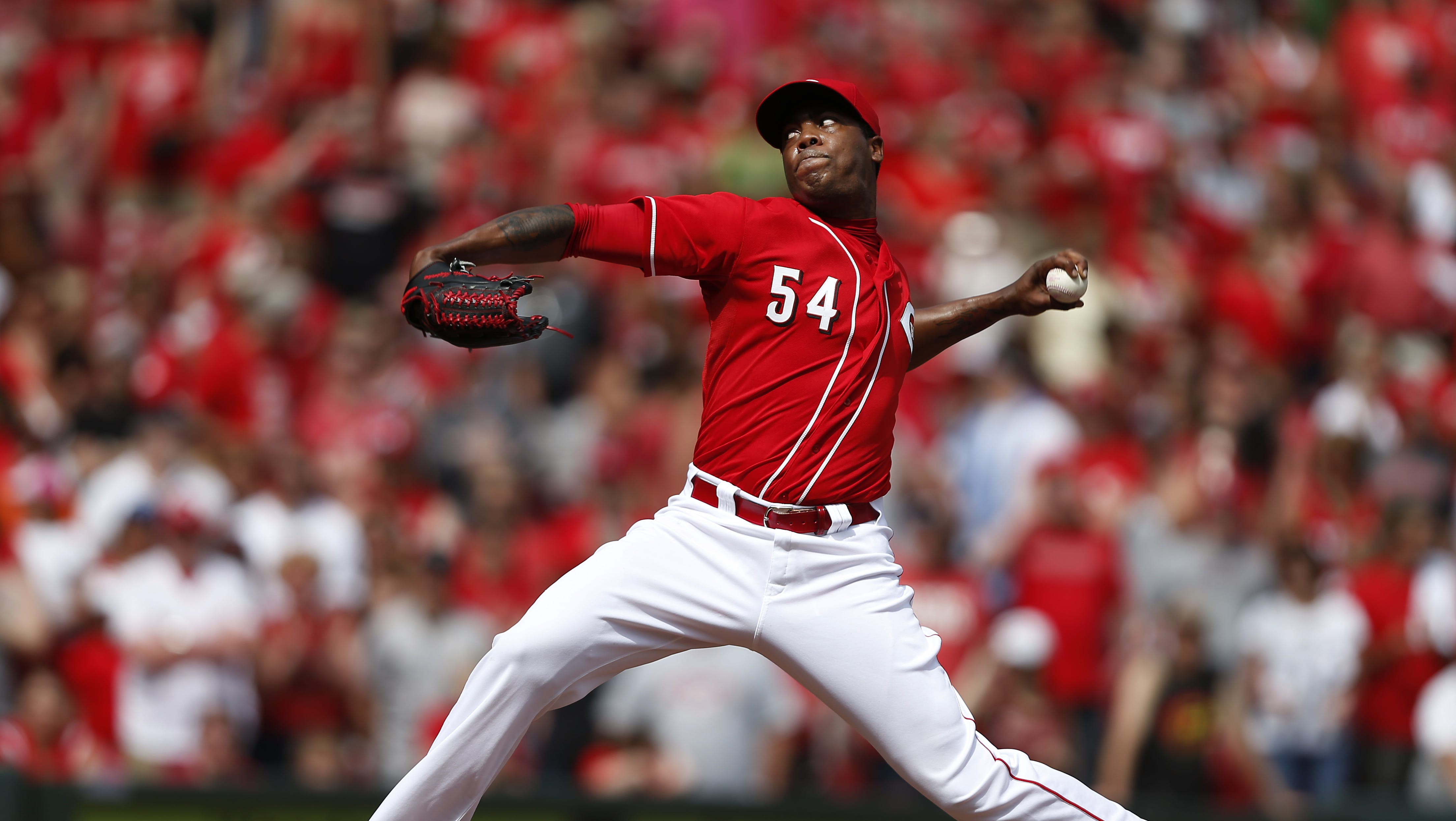 Reds� Aroldis Chapman makes season debut