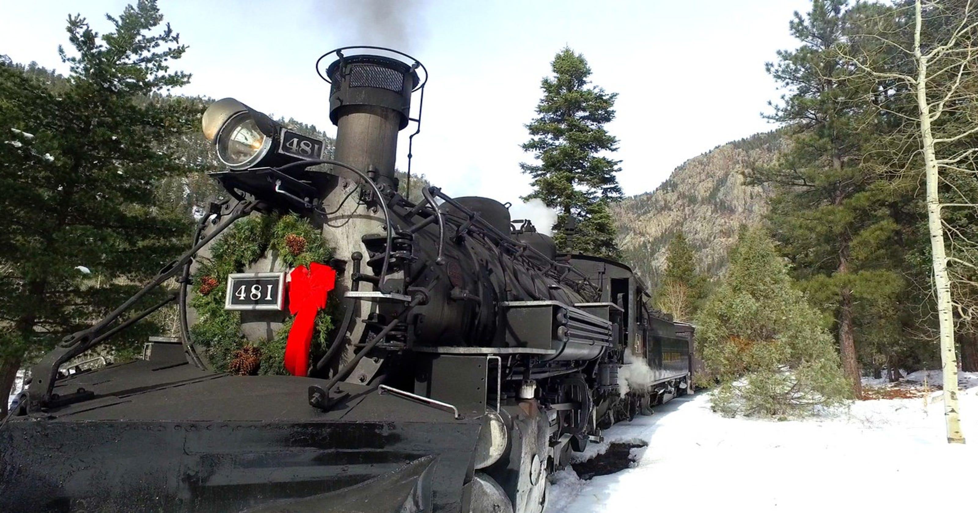 All aboard! Christmas trains keep holiday spirit on track