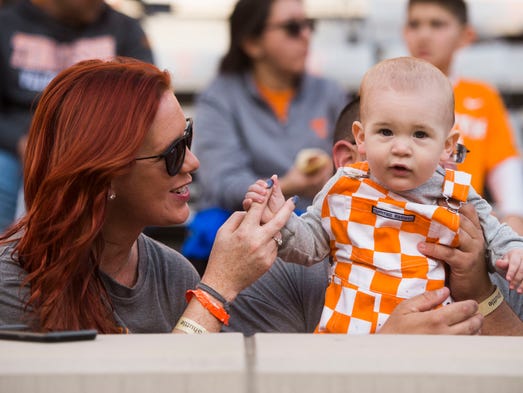 Tennessee fans wait for a game between Tennessee and