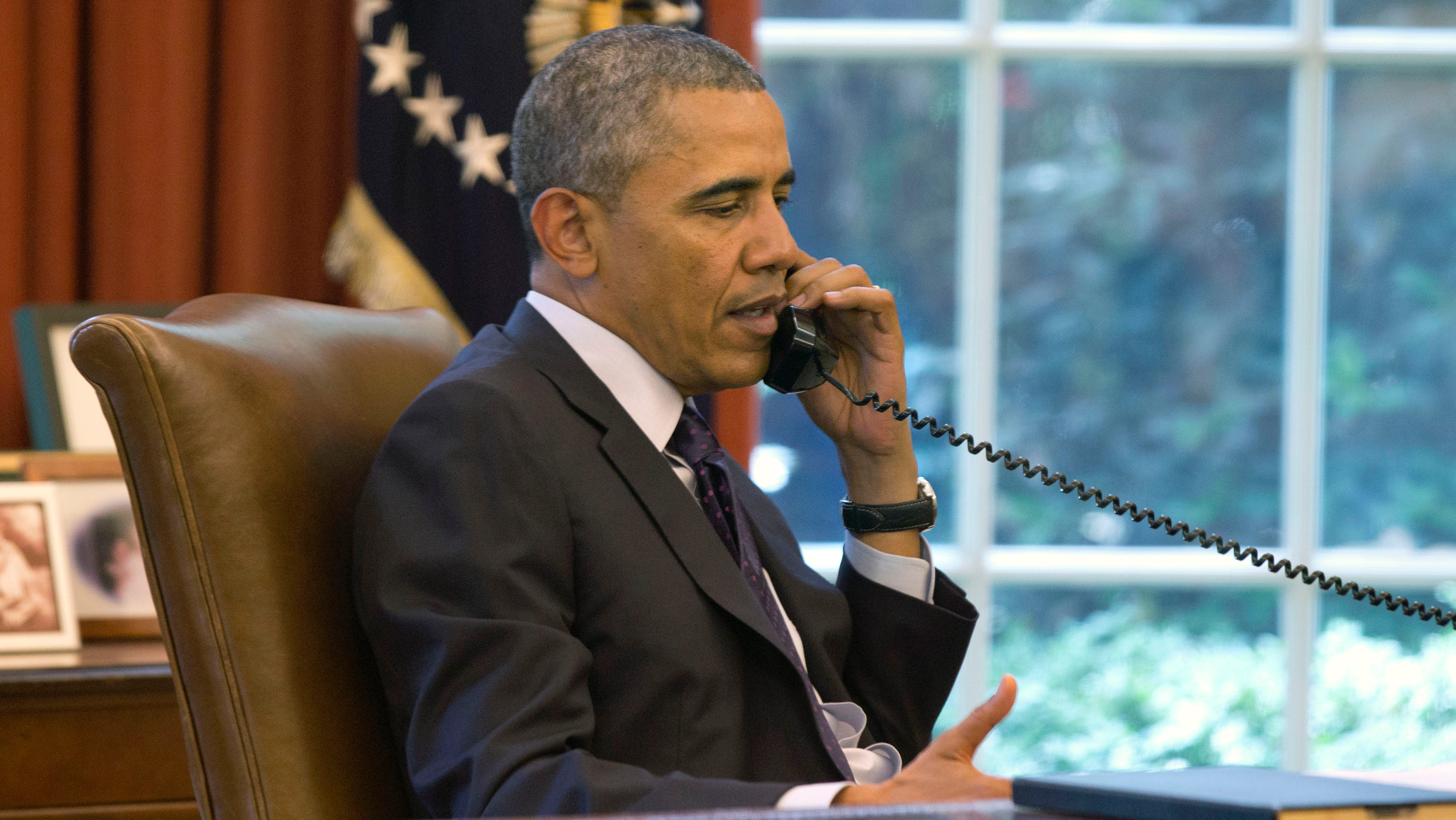 Obama's phone calls show urgency of world crises