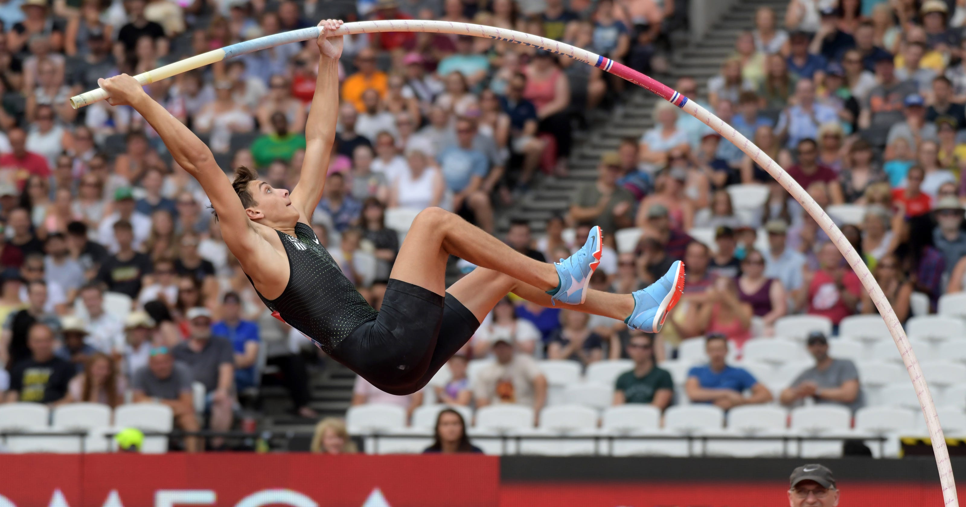 Mondo Duplantis clears secondhighest height in NCAA outdoor history