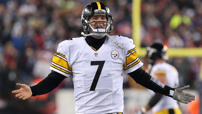 Pittsburgh Steelers quarterback Ben Roethlisberger (7) reacts during the third quarter against the New England Patriots in the 2017 AFC Championship Game at Gillette Stadium.