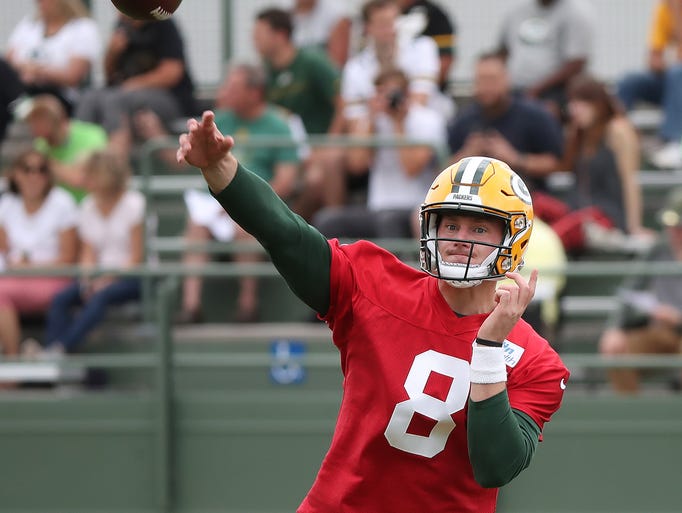 Green Bay Packers quarterback Tim Boyle (8) throws