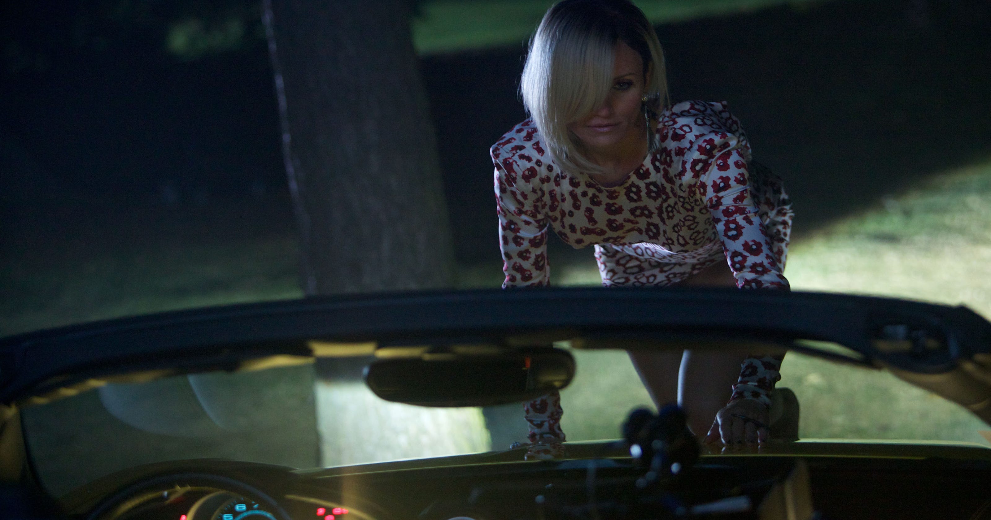 Cameron Diaz Sizzles In X Rated Dance On Ferrari