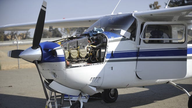 A Fresno man's Cessna plane had mechanical issues while flying over Visalia Wednesday morning.