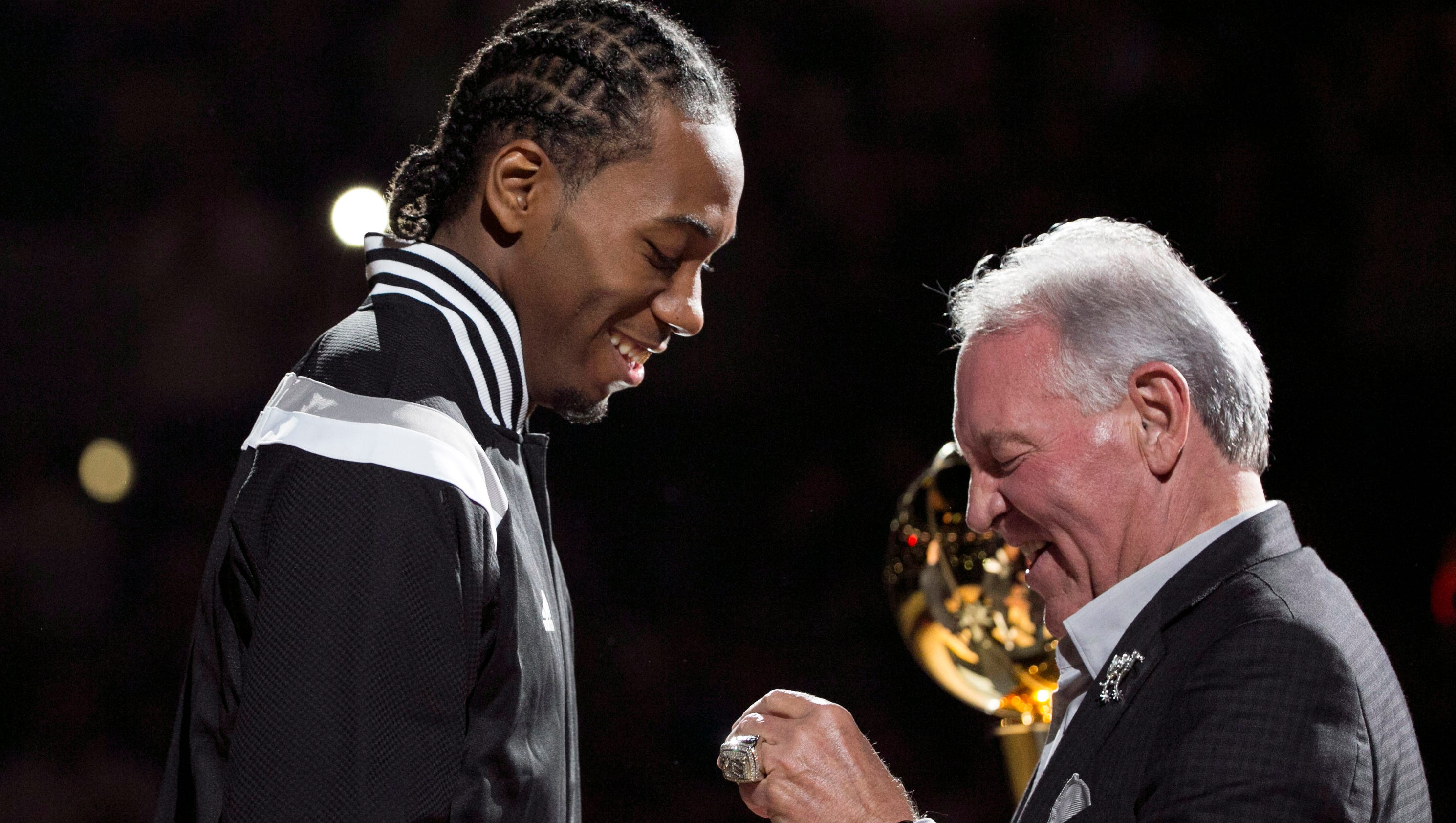 Are Spurs about to make mistake with Kawhi Leonard?3200 x 1680