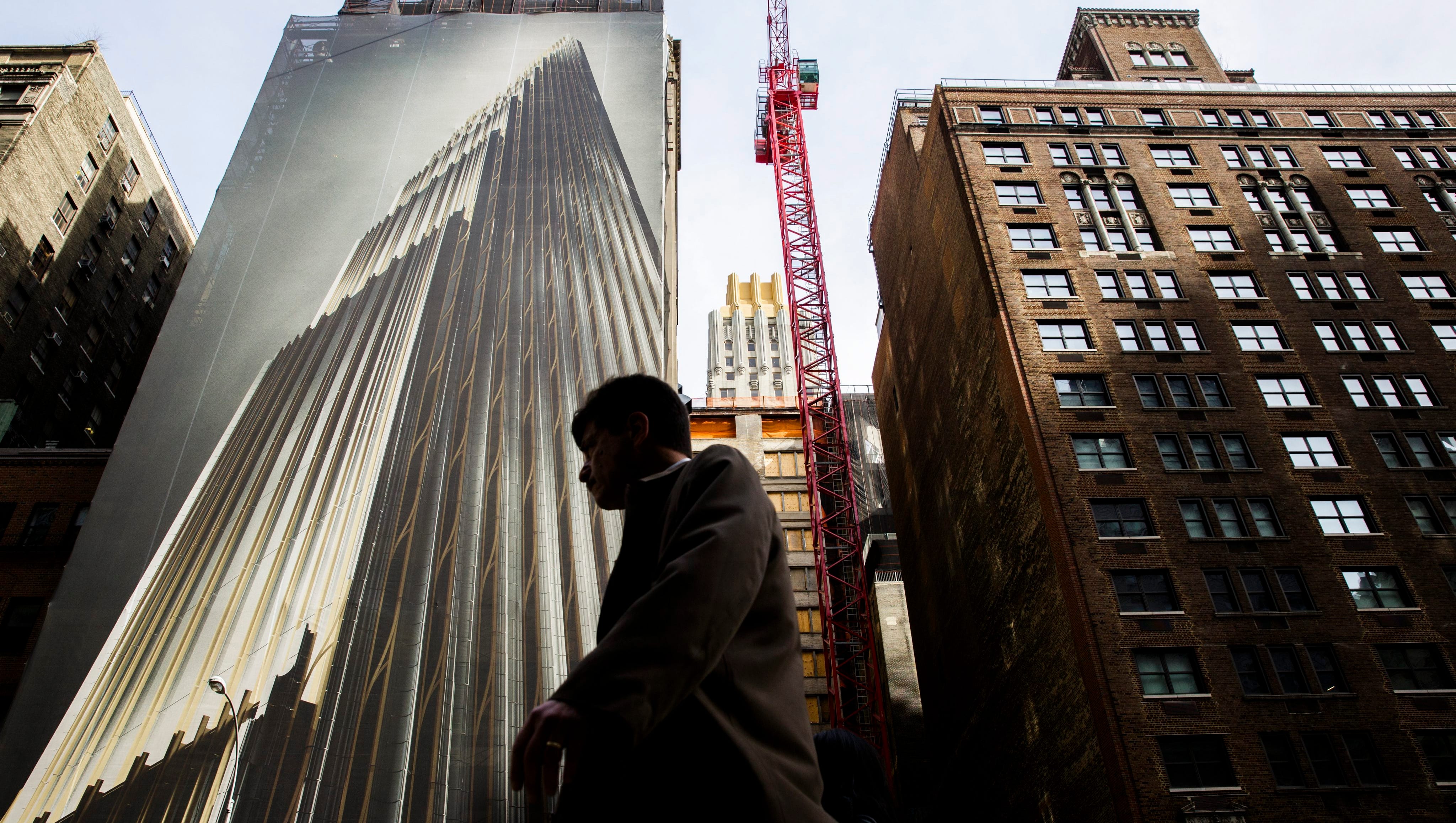 Many Downtown Luxury Apartments Sit Empty