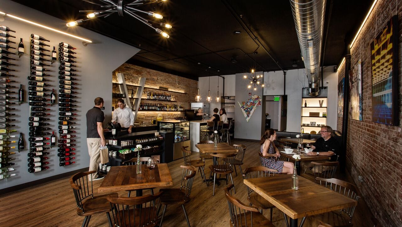 Vino209 Wine Bar in Valley Junction closes, blaming COVID19 pandemic