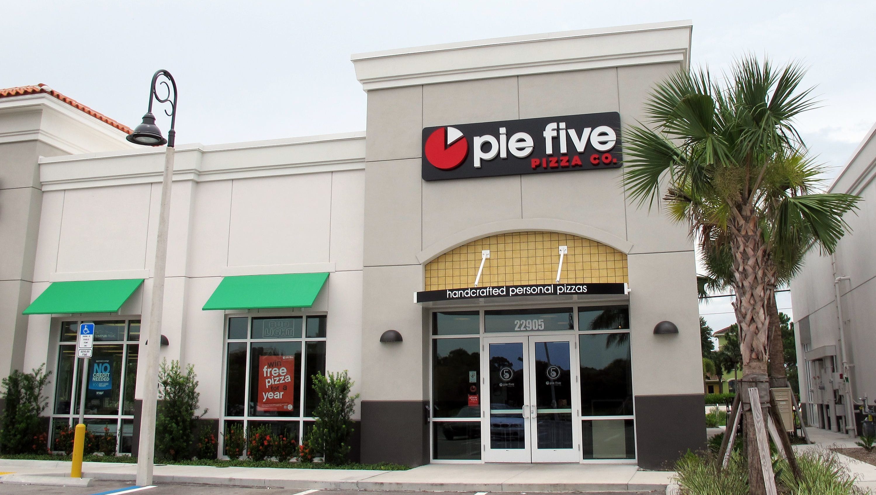 Pie Five Midici Bring Fast Casual Pizza To Estero Fort Myers Naples
