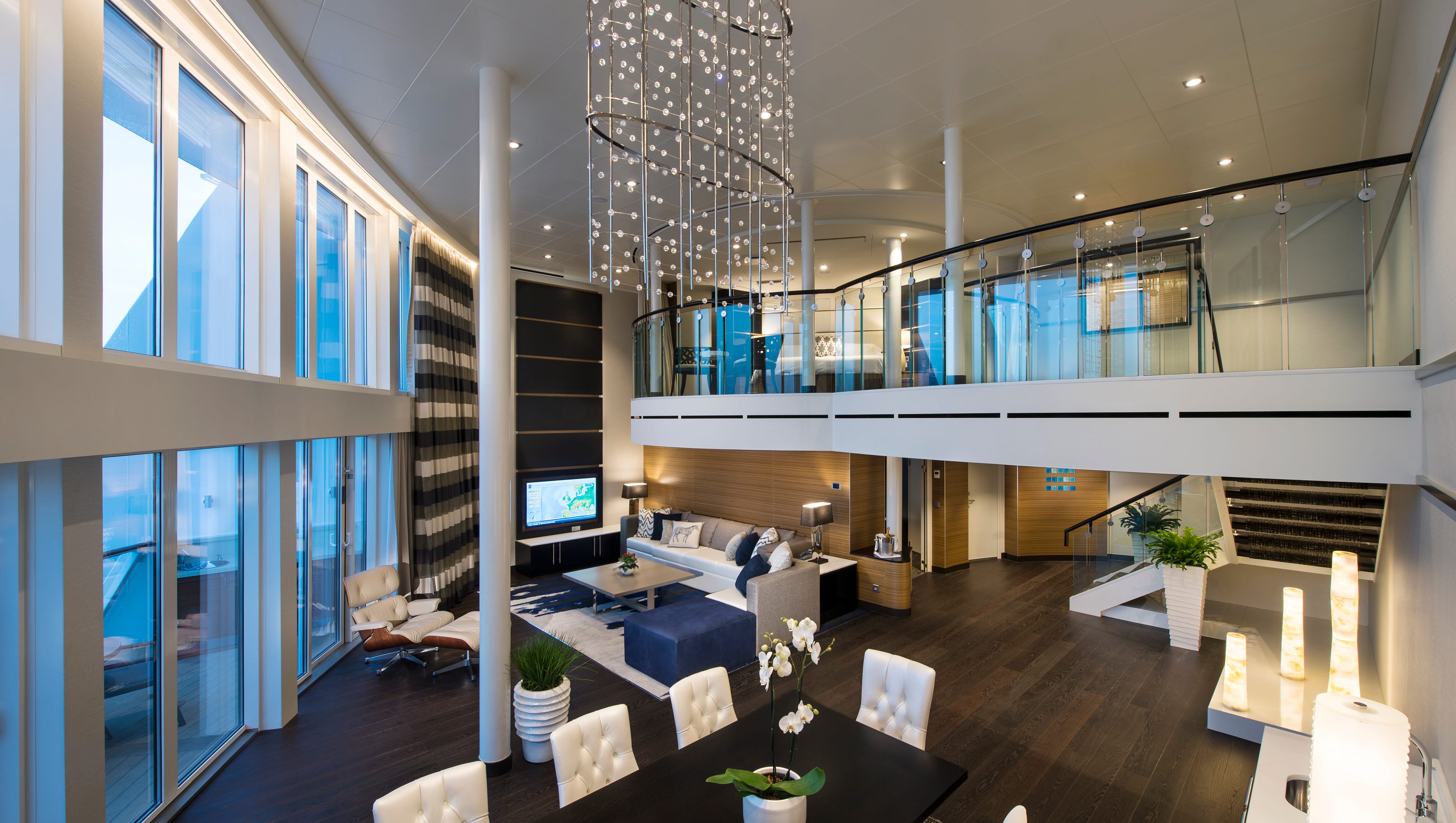Cruise Gallery Desember 2019