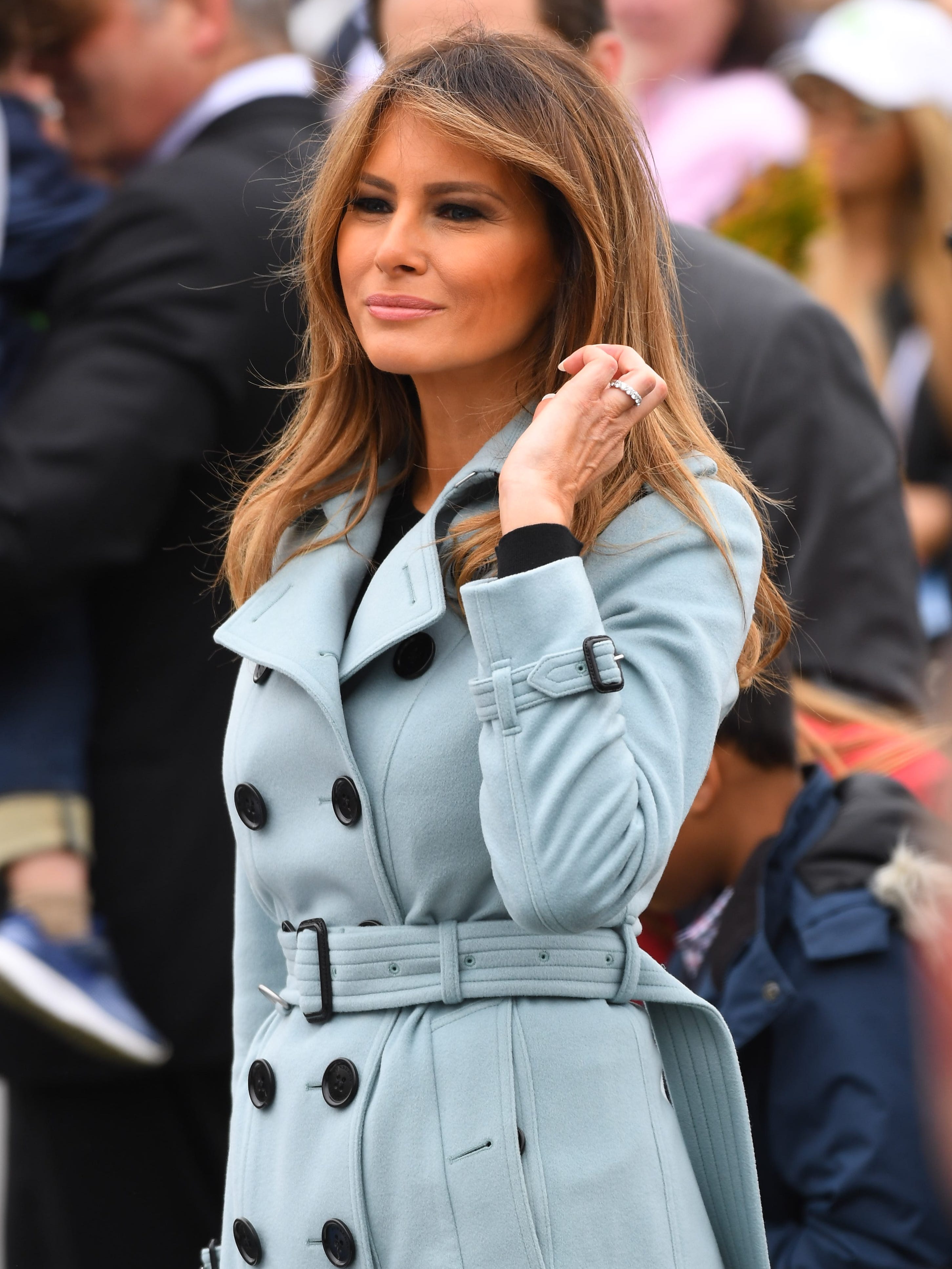 Melania Trump dons ice-blue coat at chilly White House Easter Egg Roll