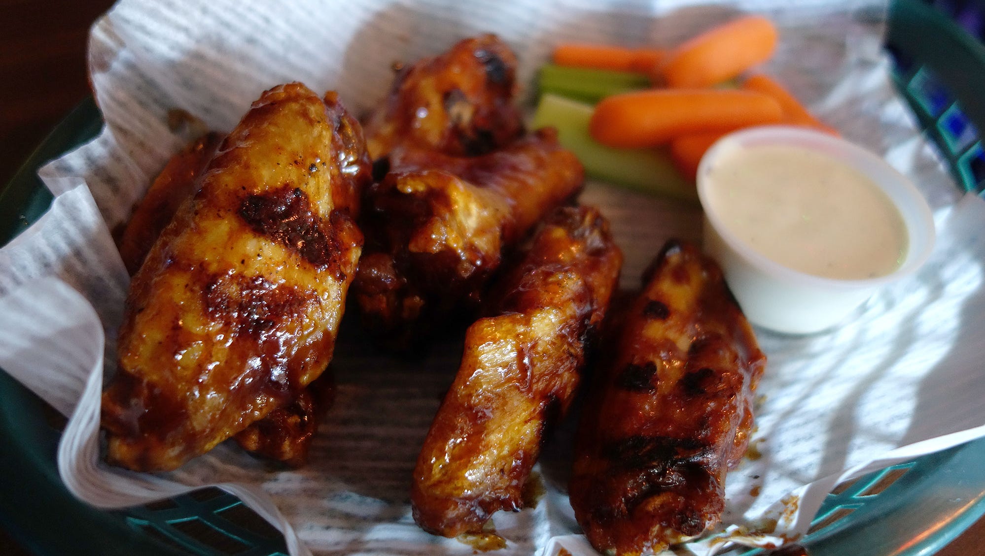 6 restaurants for takeout wings on Super Bowl Sunday in metro Phoenix