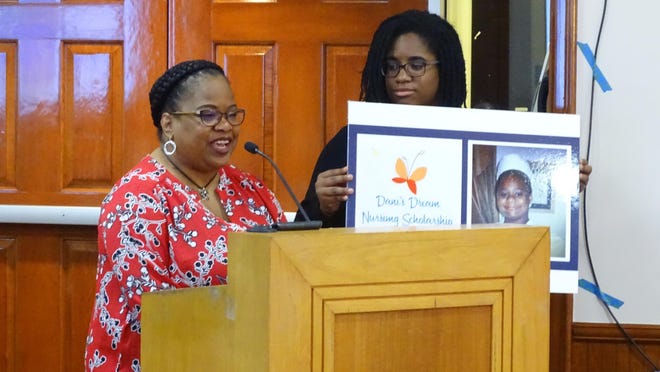 Mayor Steven Grant will give $400 of his community support funds to Dani's Dream Nursing Scholarship. Stacia Smith, executive director, and her daughter, Kassadi Smith, presented on the organization Tuesday before the City Commission.