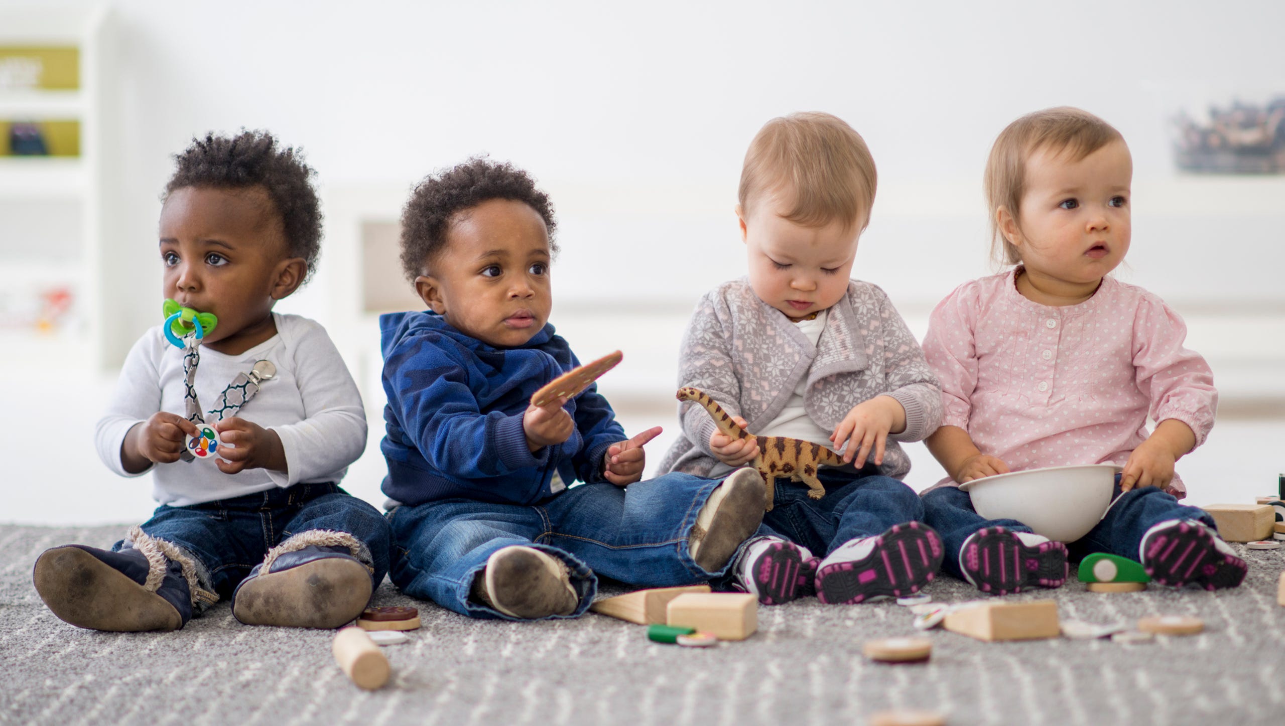 American women are more likely to have children compared to moms a decade ago, according to a new report by Pew Research Center.