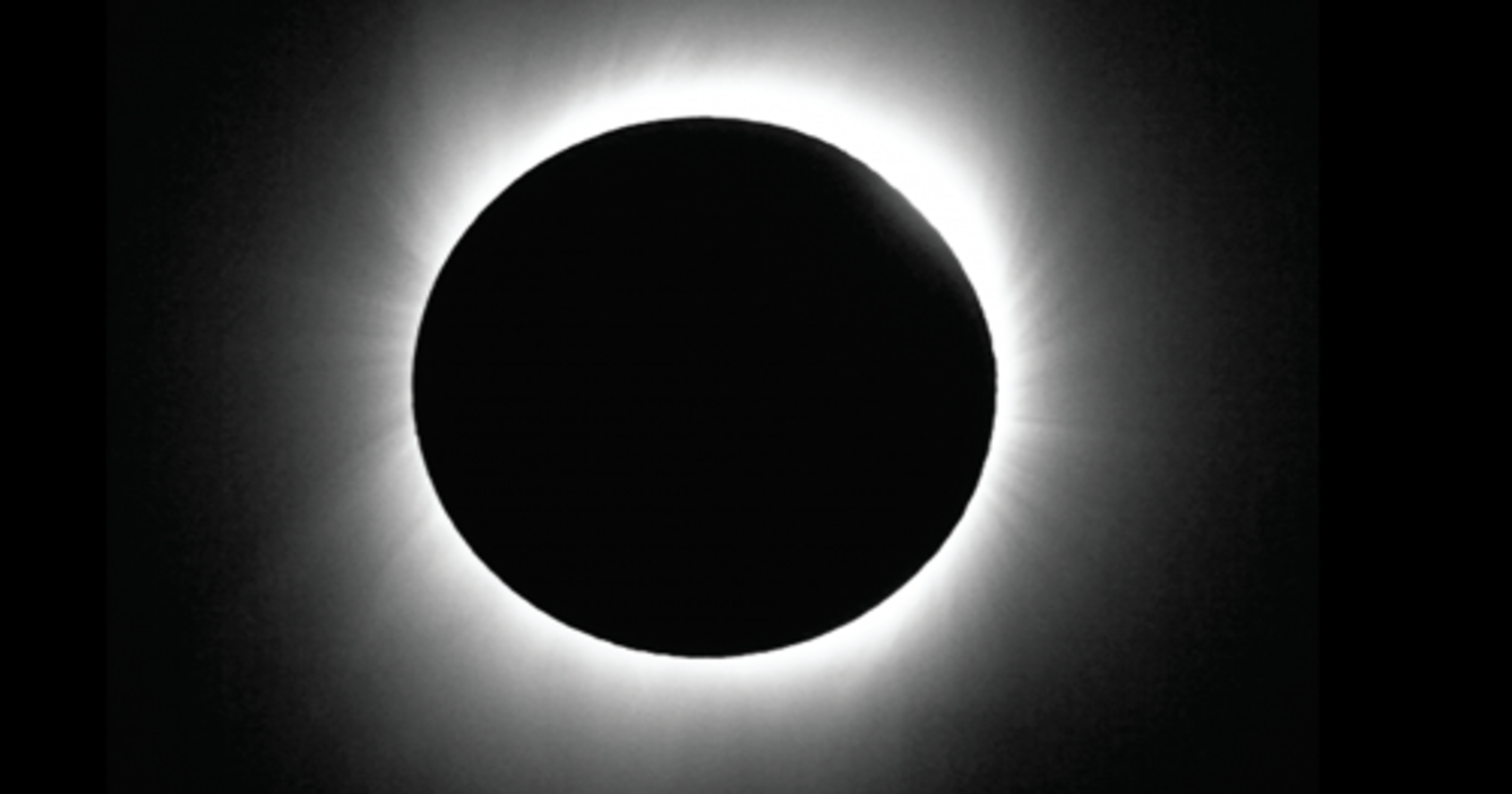 Moment Of Darkness Time Revealed For The Eclipse In Clarksville - s40vhh5