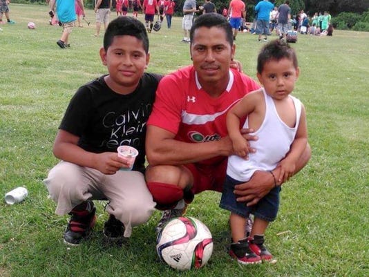 Ice Arrests And Deports Undocumented Mexican Immigrant Who Helped Cops