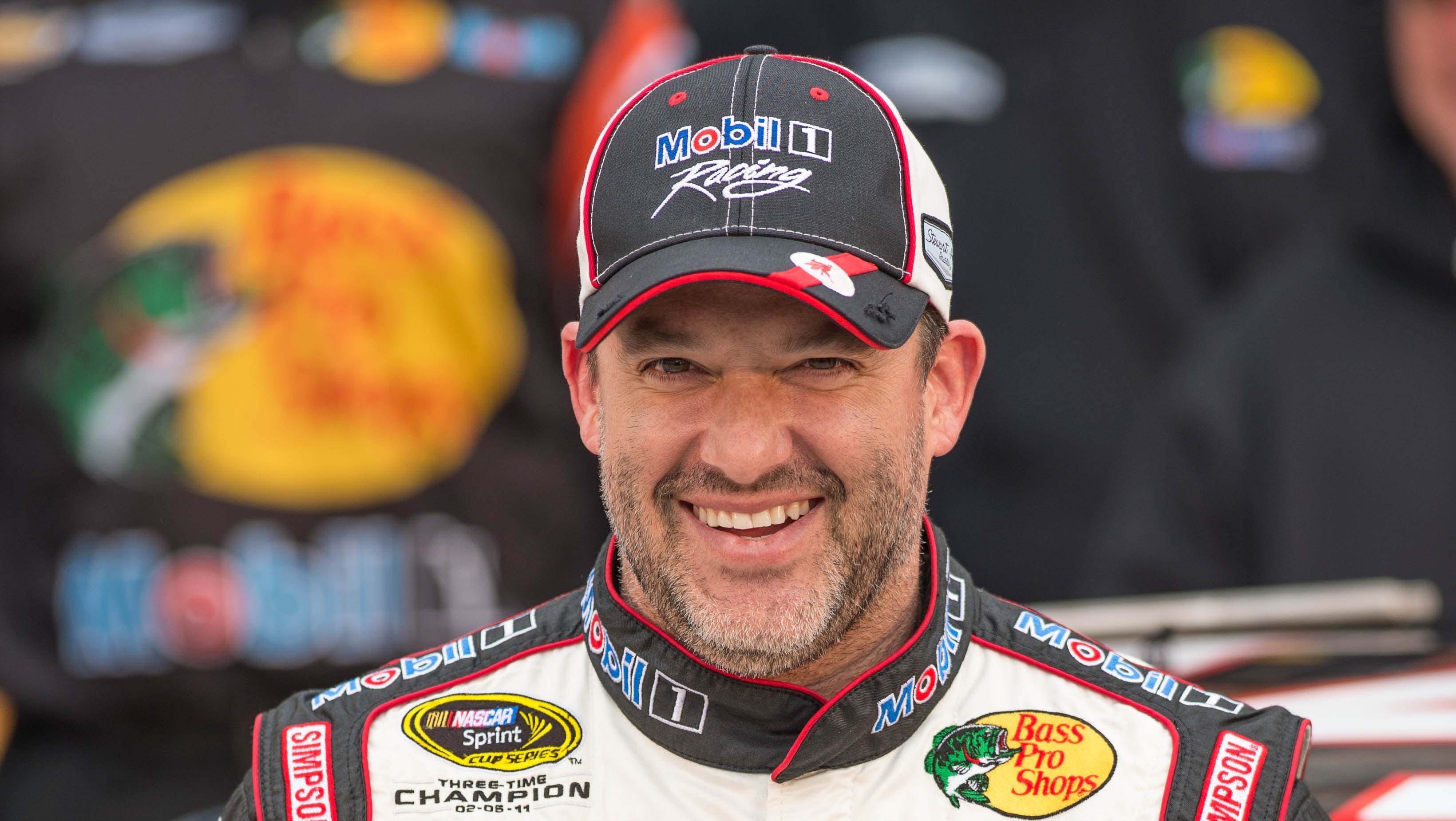 Tony Stewart enjoying Twitter, interaction with fans