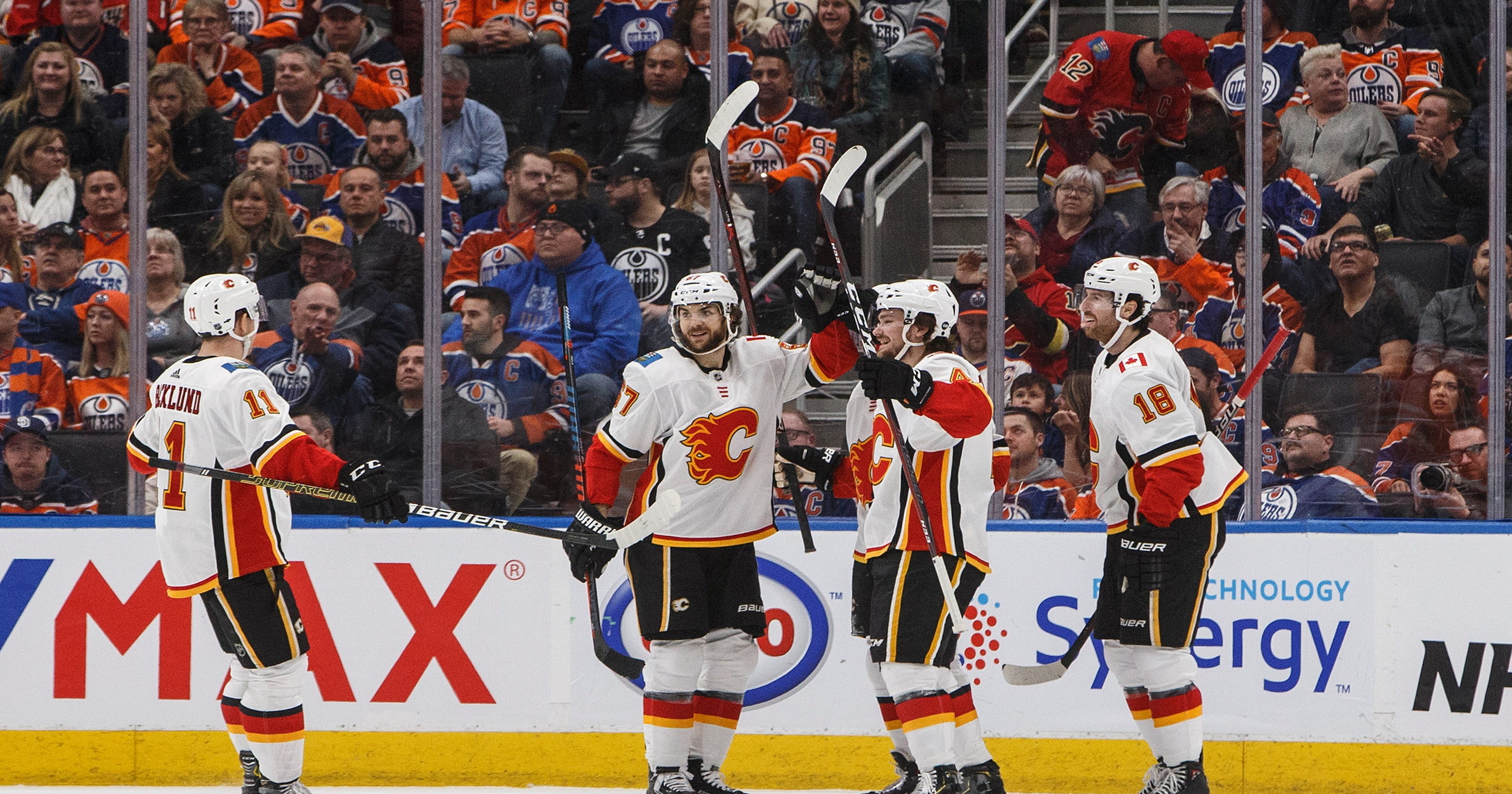 Flames stay hot with 5-2 victory over Oilers