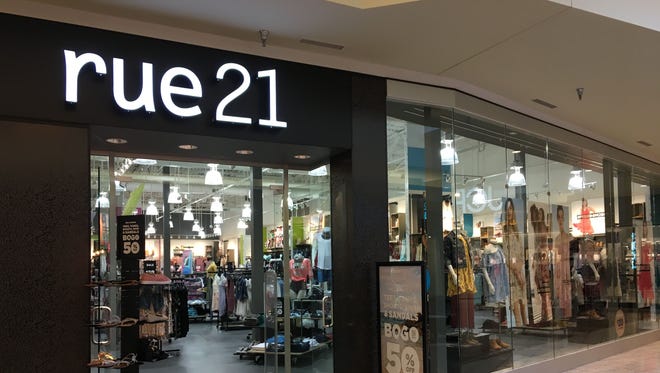 Rue21 will close 400 stores.