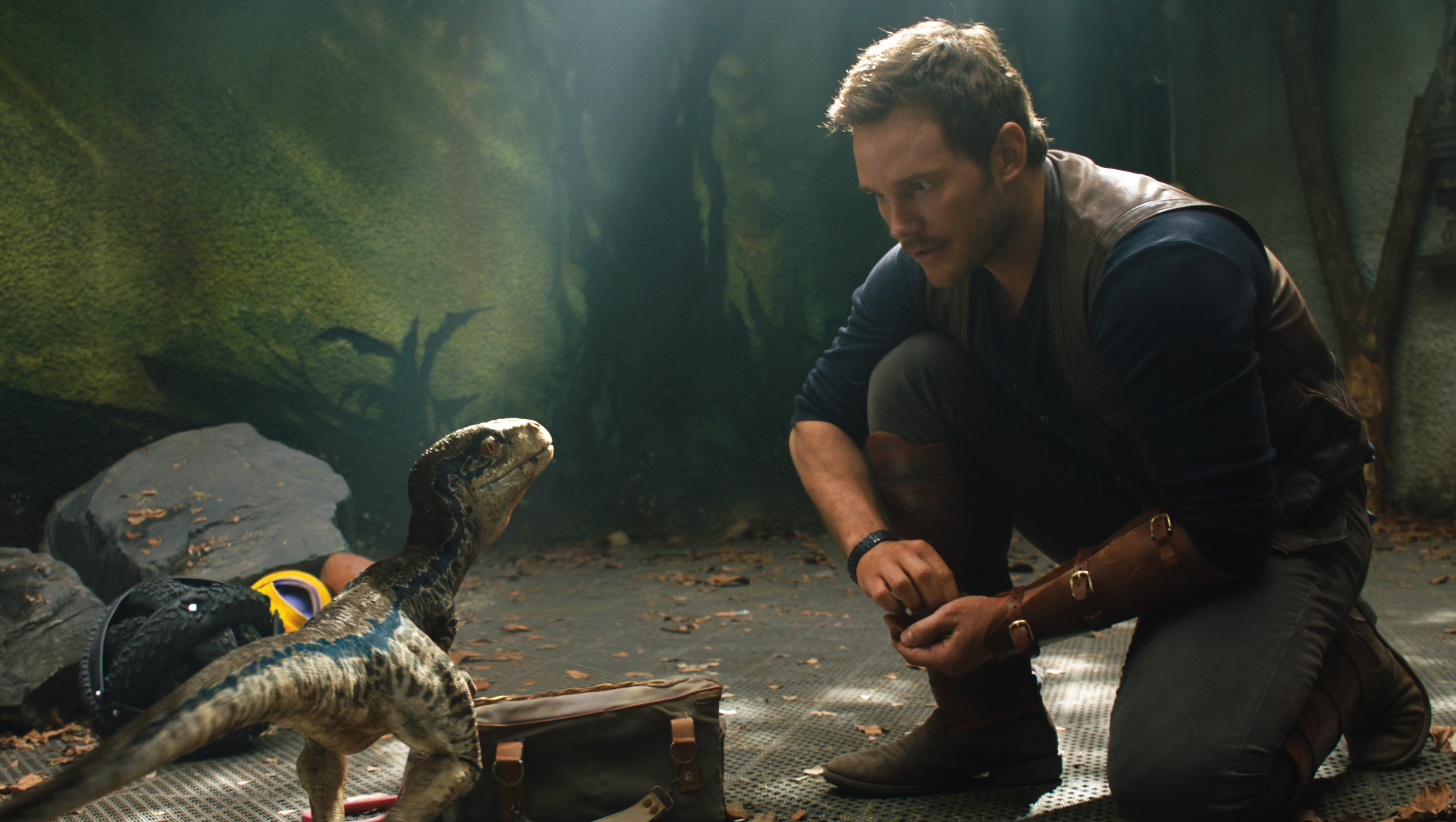 Chris Pratt Stars In Jurassic World Fallen Kingdom