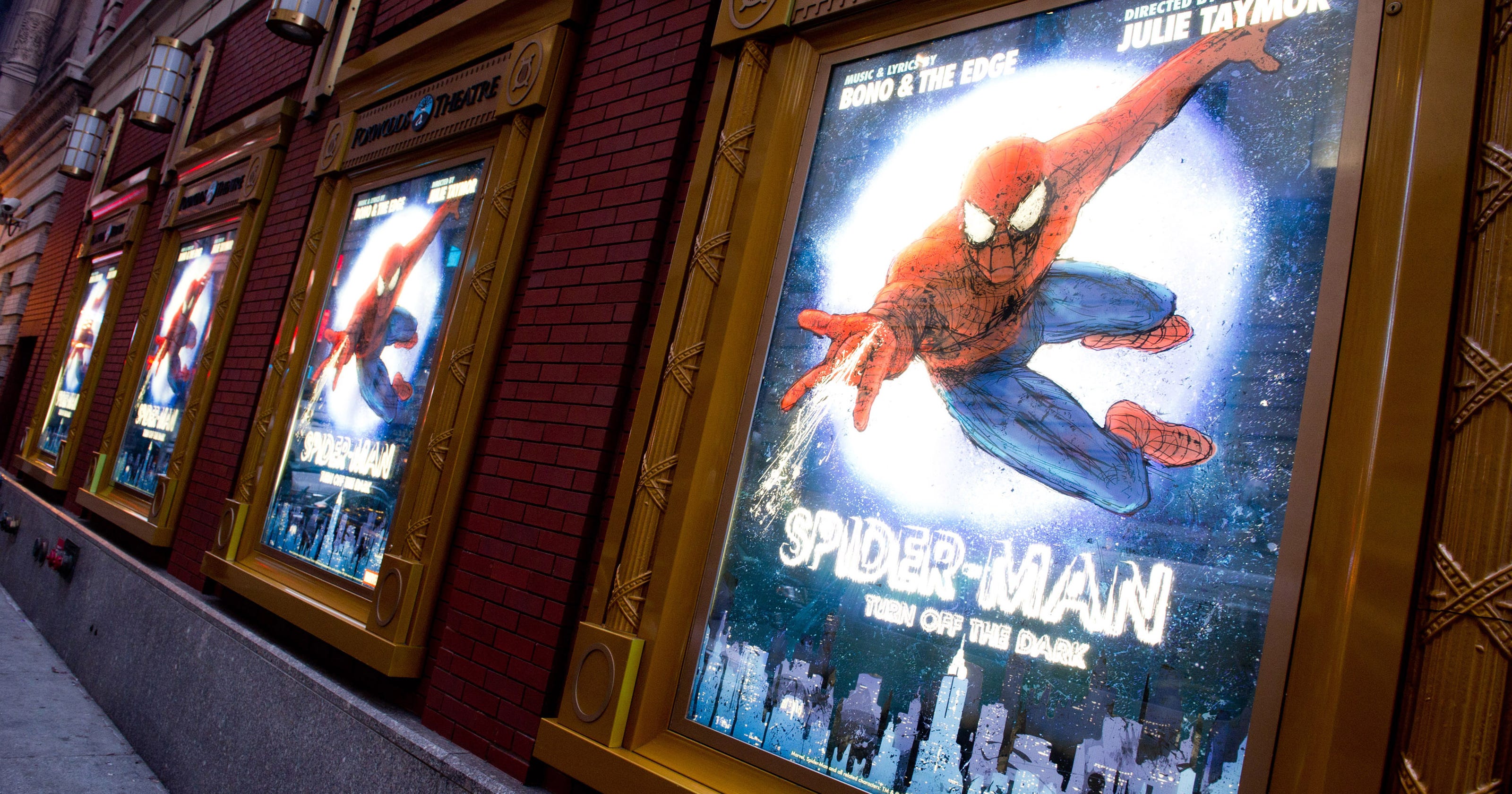 SpiderMan actor injured; Broadway show halted