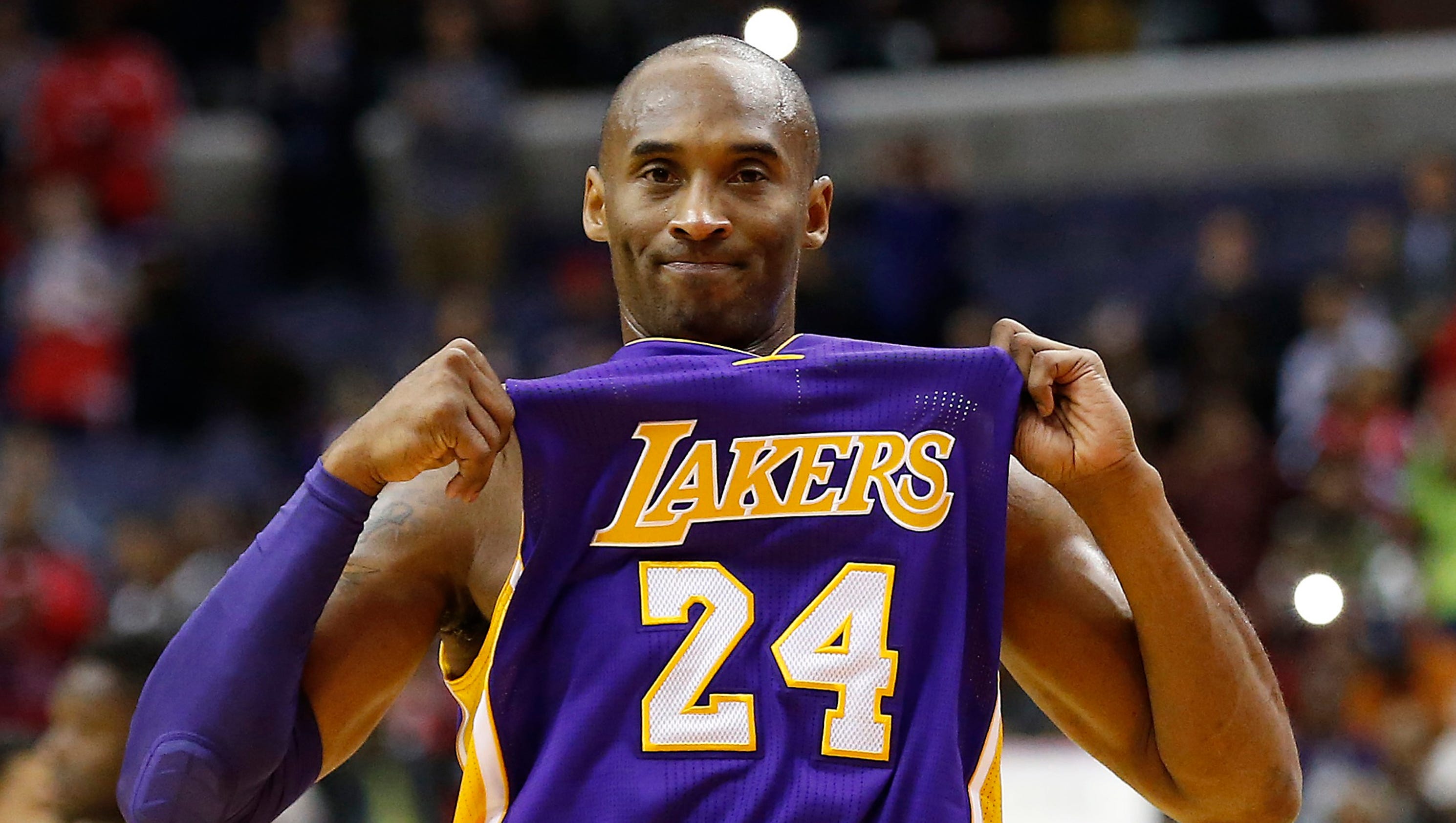 Kobe looks like Kobe of old to lead Lakers by Wizards3200 x 1680