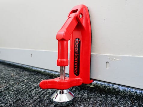 DoorJammer