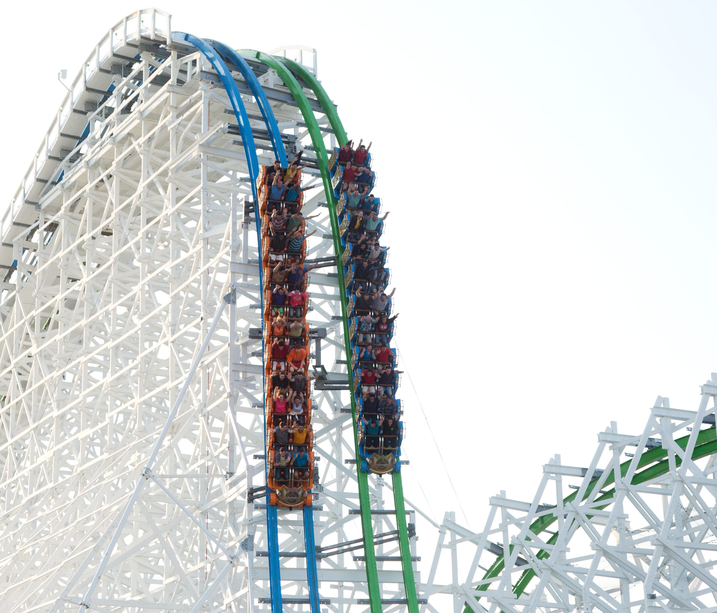 The hybrid wooden-steel coasters they have created, such as Twisted Colossus at Six Flags Magic Mountain in Calif., have been remarkably smooth.