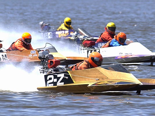 speedboat race set