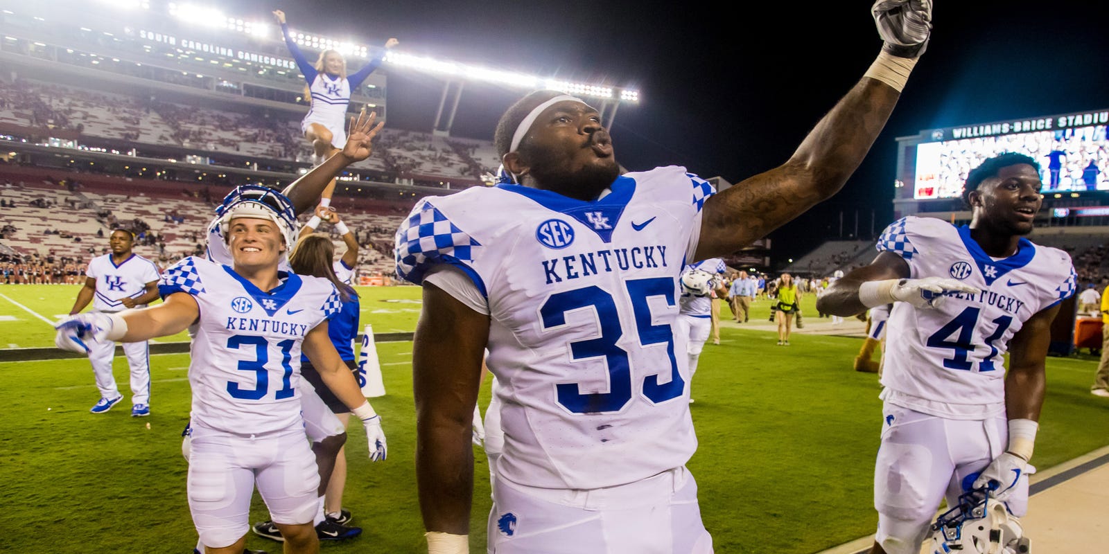 Kentucky Football Denzil Ware Transferring To Jacksonville