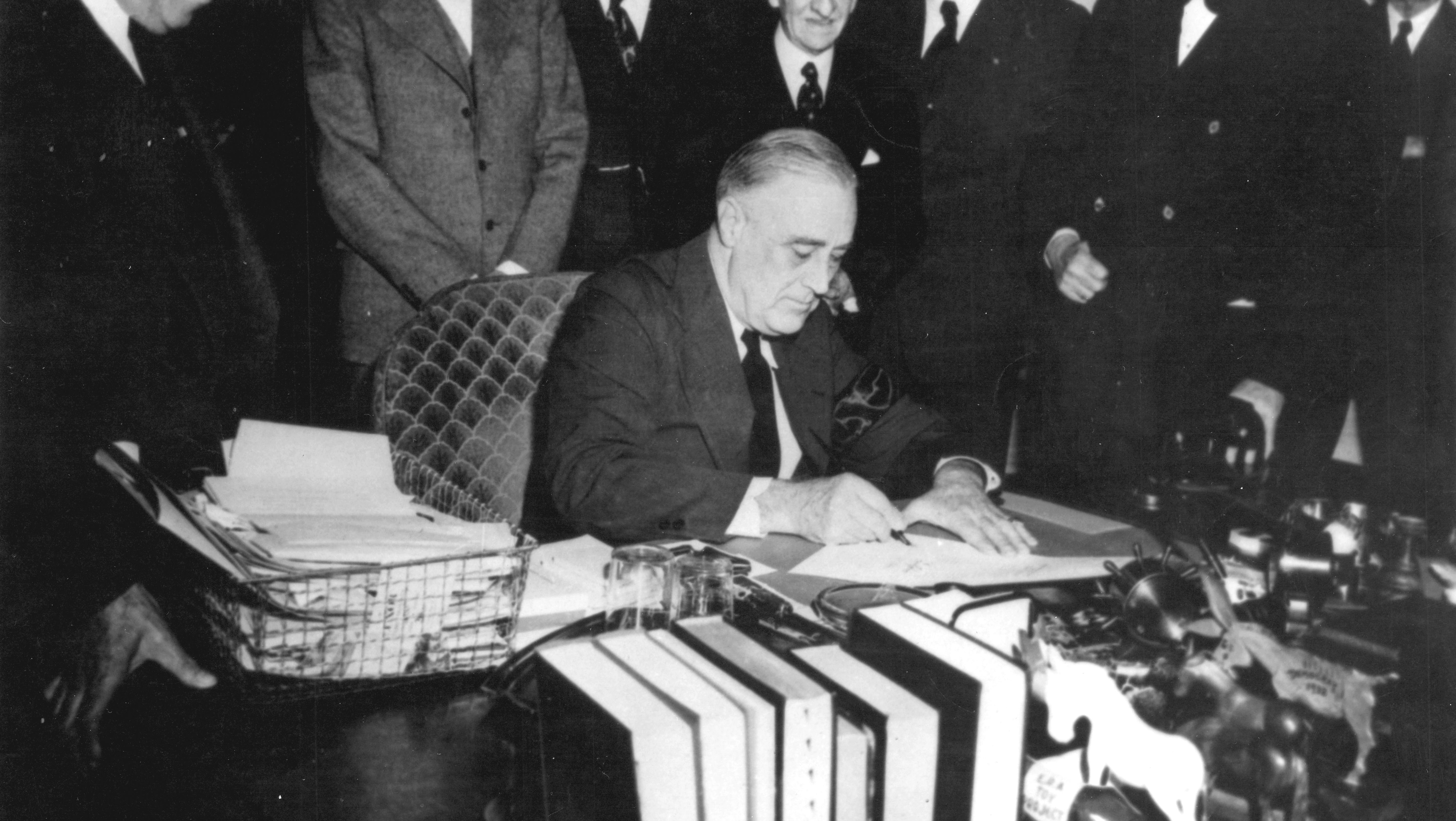 1386370709000-fdr-column-by-Ross-Baker.jpg?width=3200&height=1805&fit