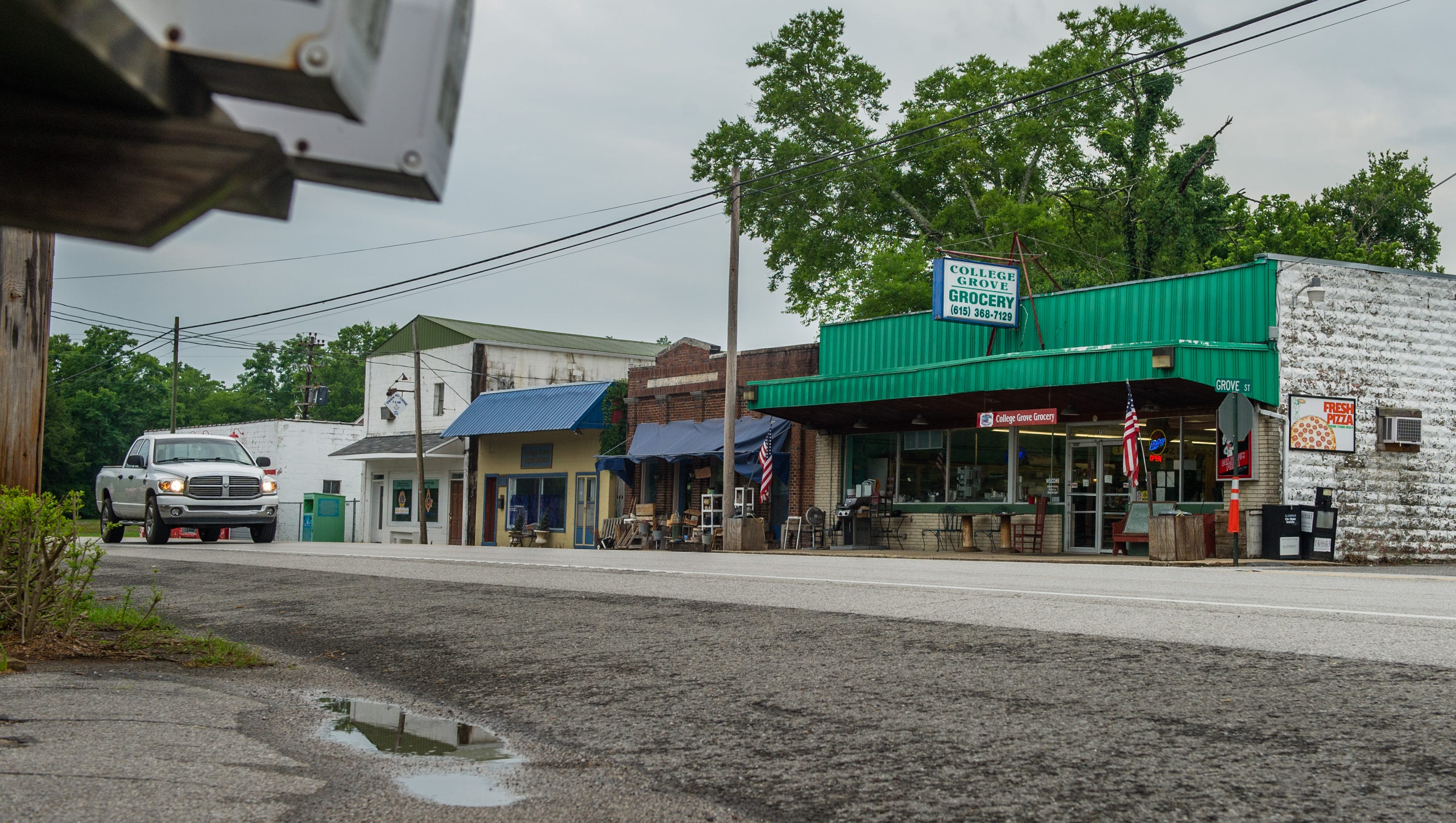 Life in College Grove