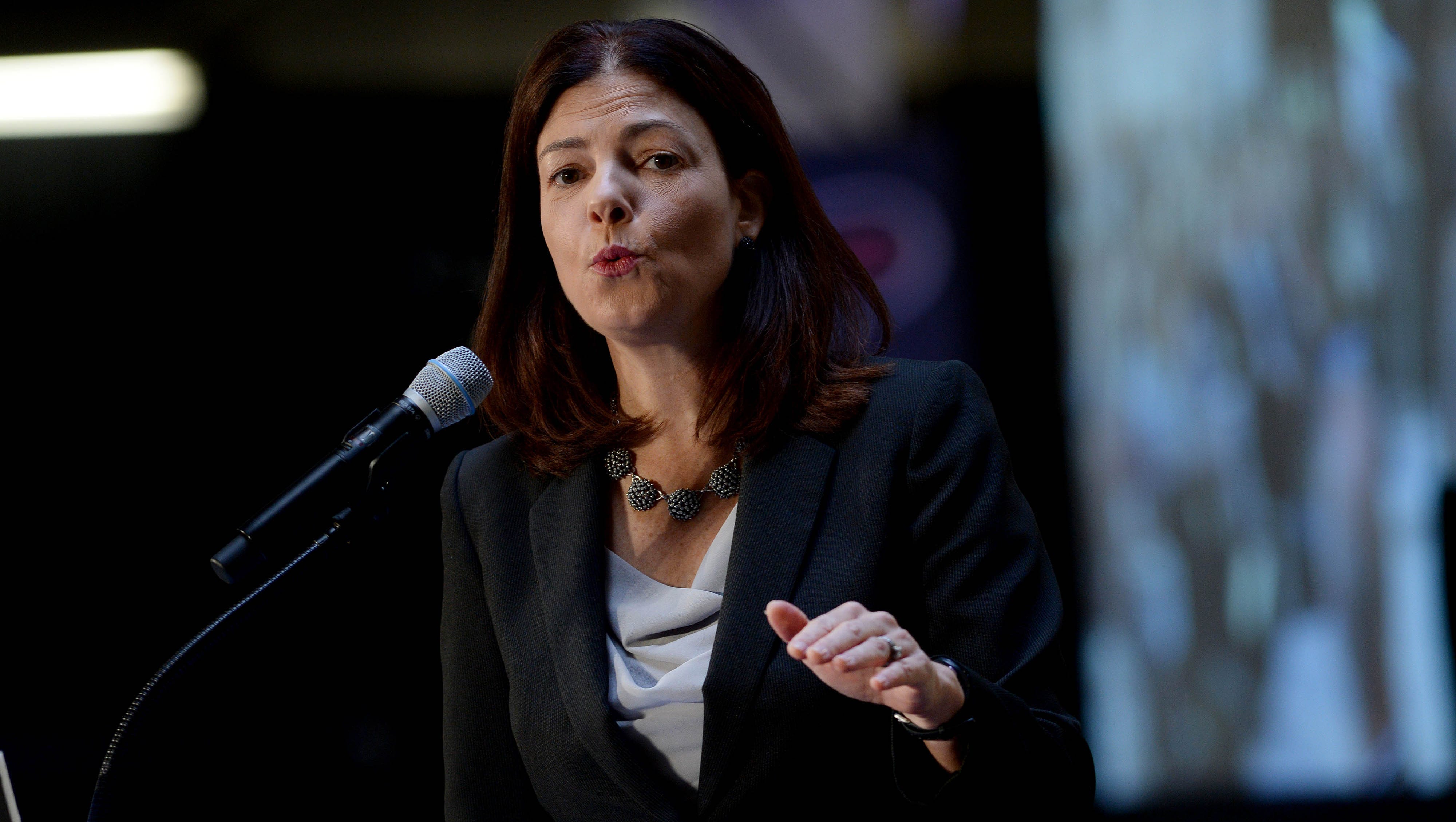 635835301336509339-GTY-492341598-76686110.JPG?width=3200&height=1808&fit=crop&format=pjpg&auto=webp