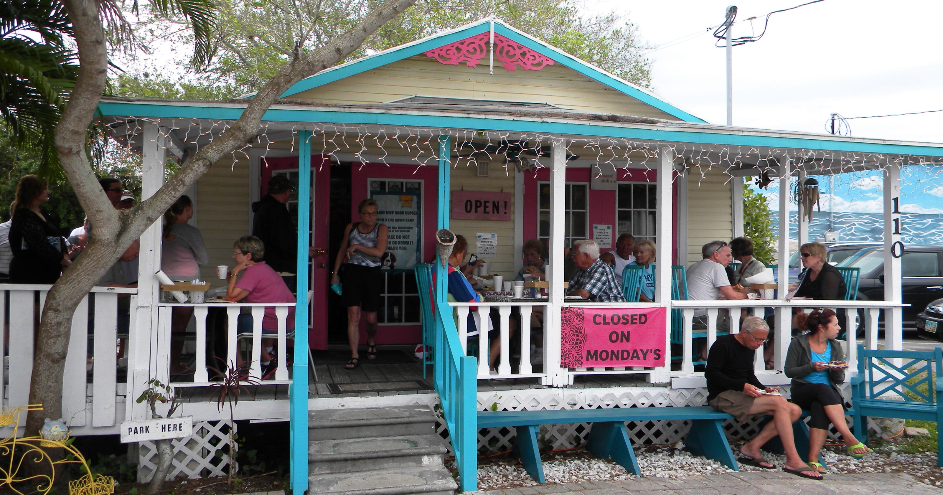 JLB Picks 8 musttry restaurants on Fort Myers Beach