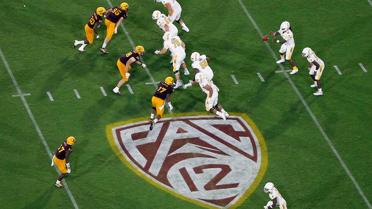 Pac-12, Big Ten, Big 12 revenue fell in fiscal year after pandemic, while ACC, SEC saw increases