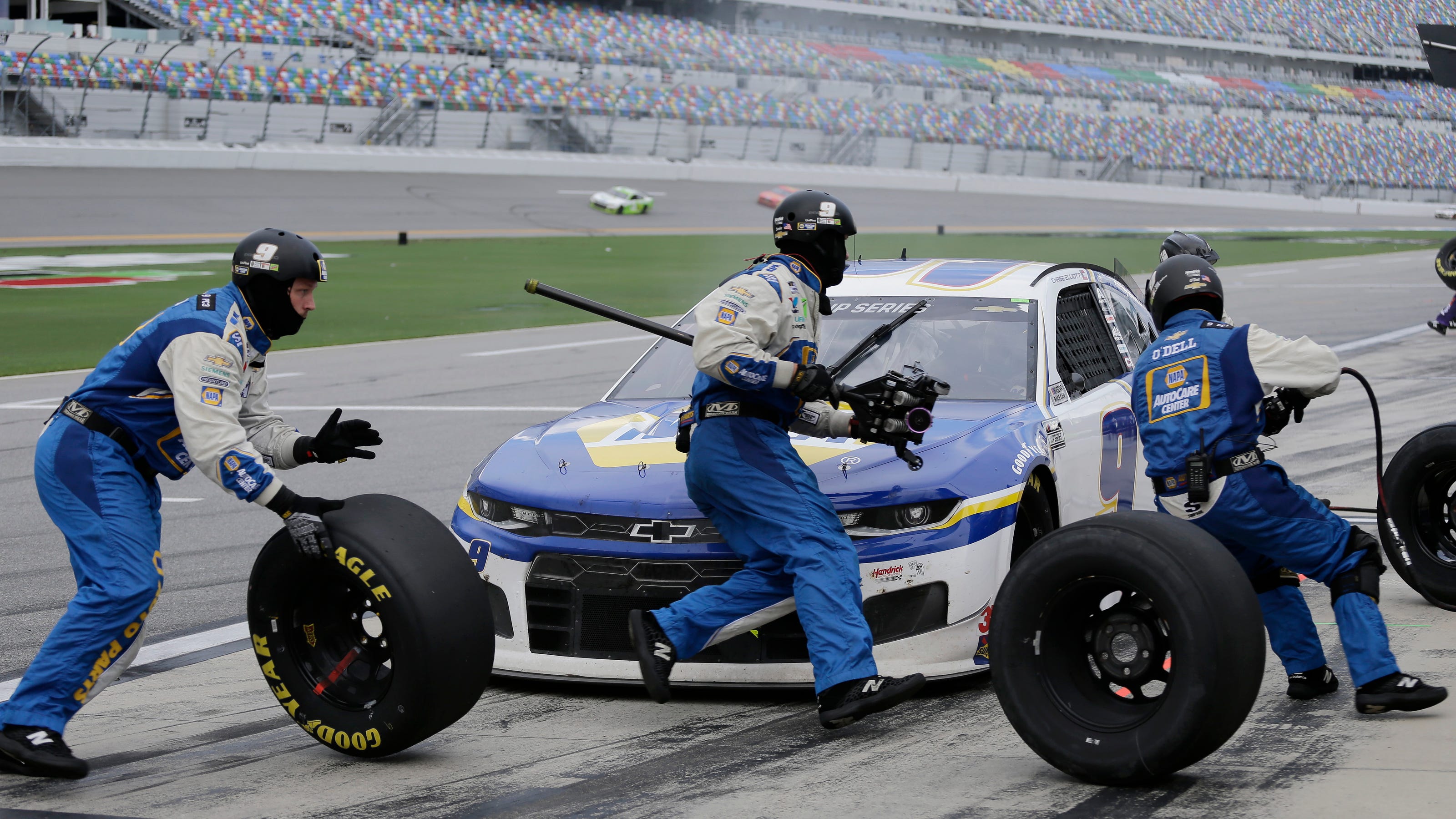 NASCAR at Daytona: Starting lineup, TV schedule for Saturday's race NASCAR at Daytona: Starting lineup, TV schedule for Saturday's race