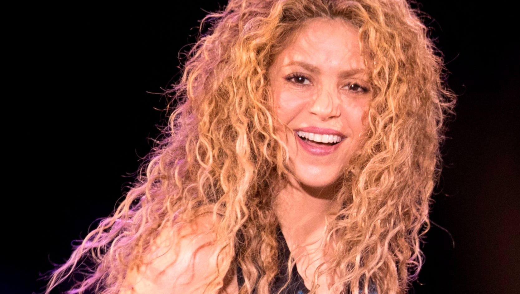 Shakira's website pulls necklace reminiscent of Nazi iconography