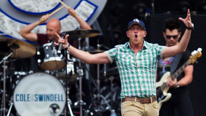 Cole Swindell returns to the Rave Dec. 3.