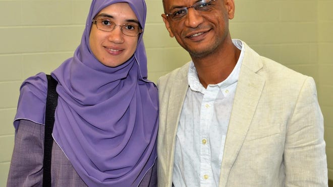 Ahmed Rashidi and his wife, Hala, Wednesday during Eid Iftar.