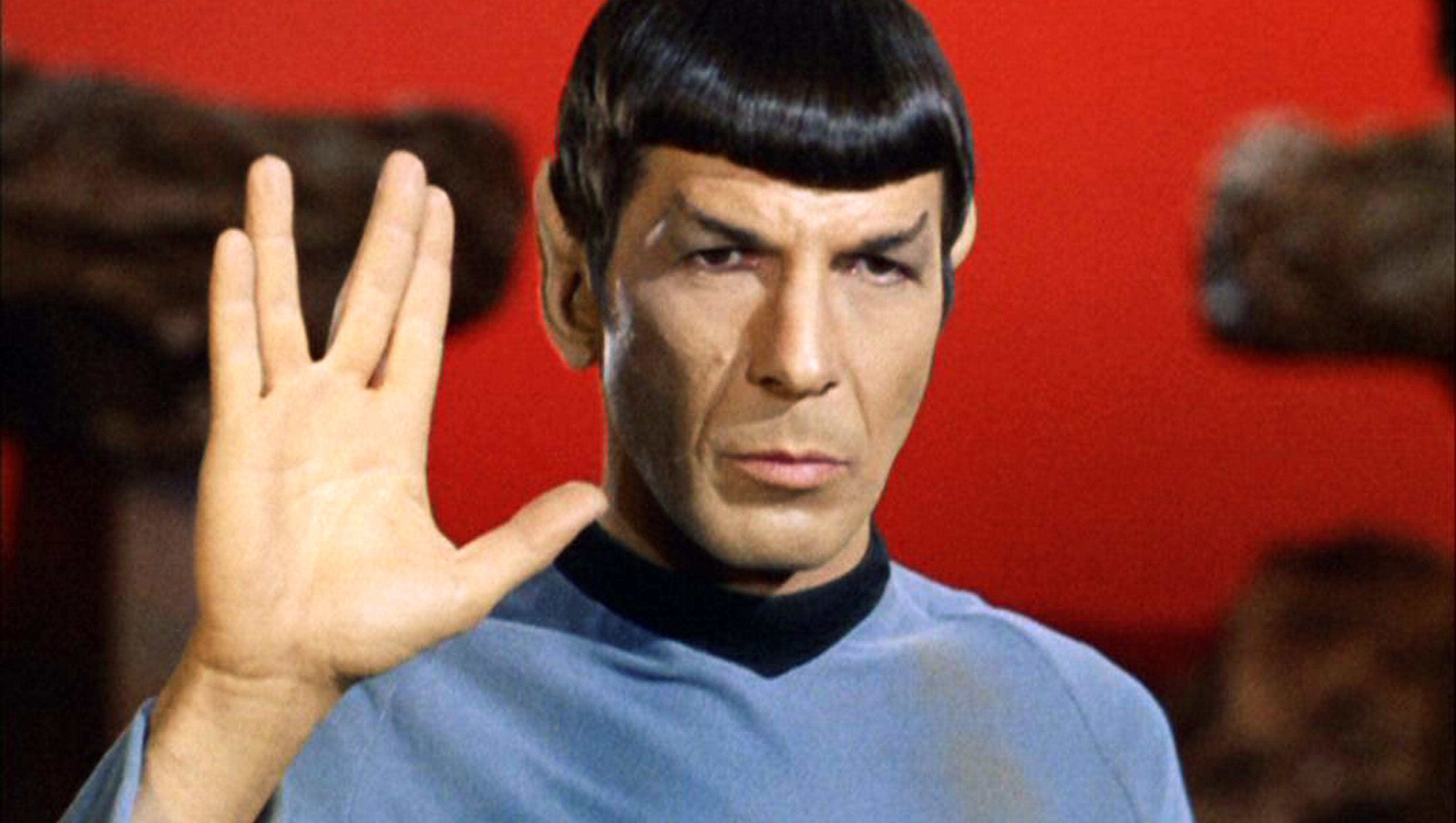 Star Trek How Latest Spock Actor Stacks Up Against Leonard Nimoy