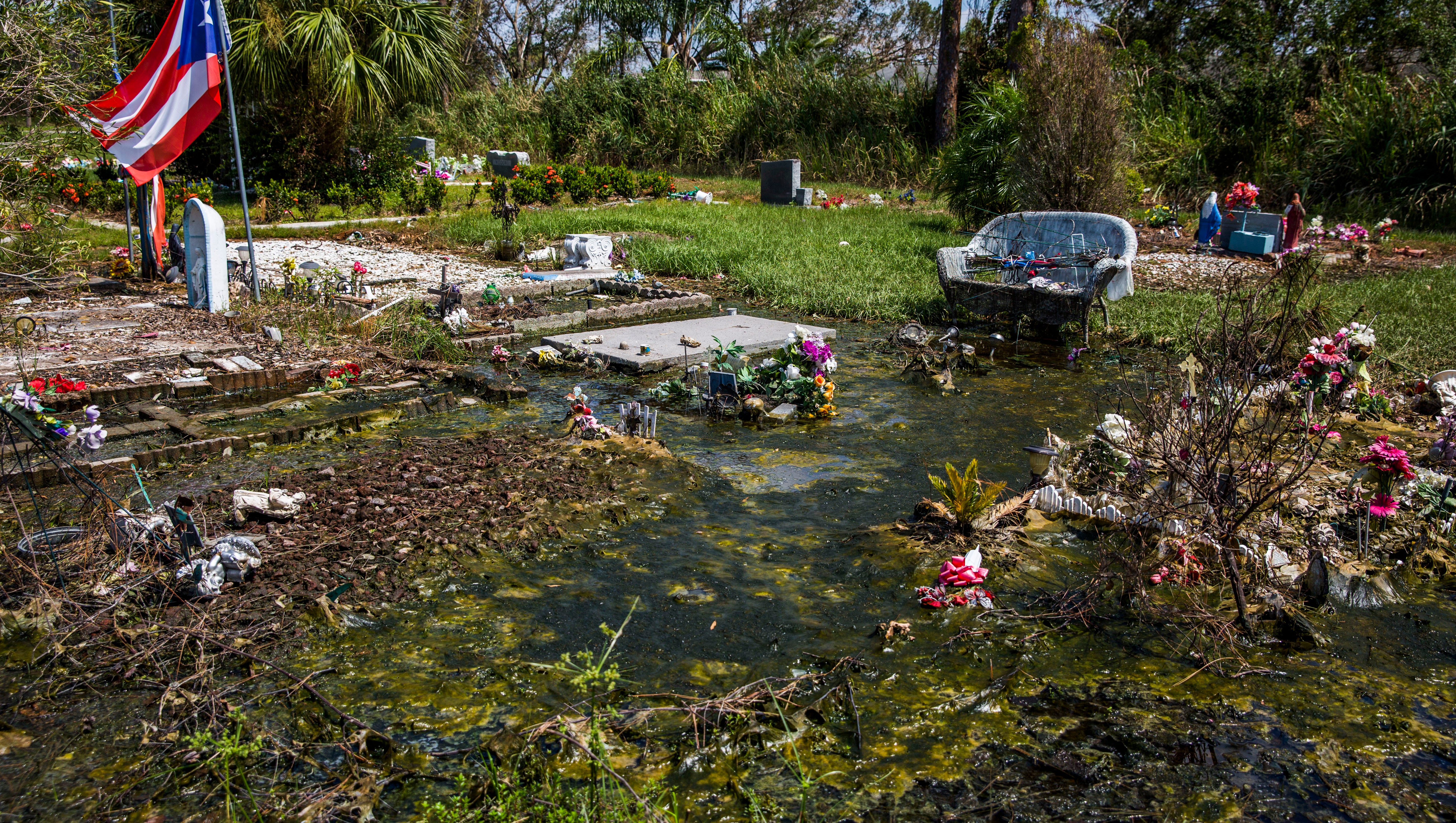 Hurricane Irma flooding at Immokalee cemetery adds to families' grief