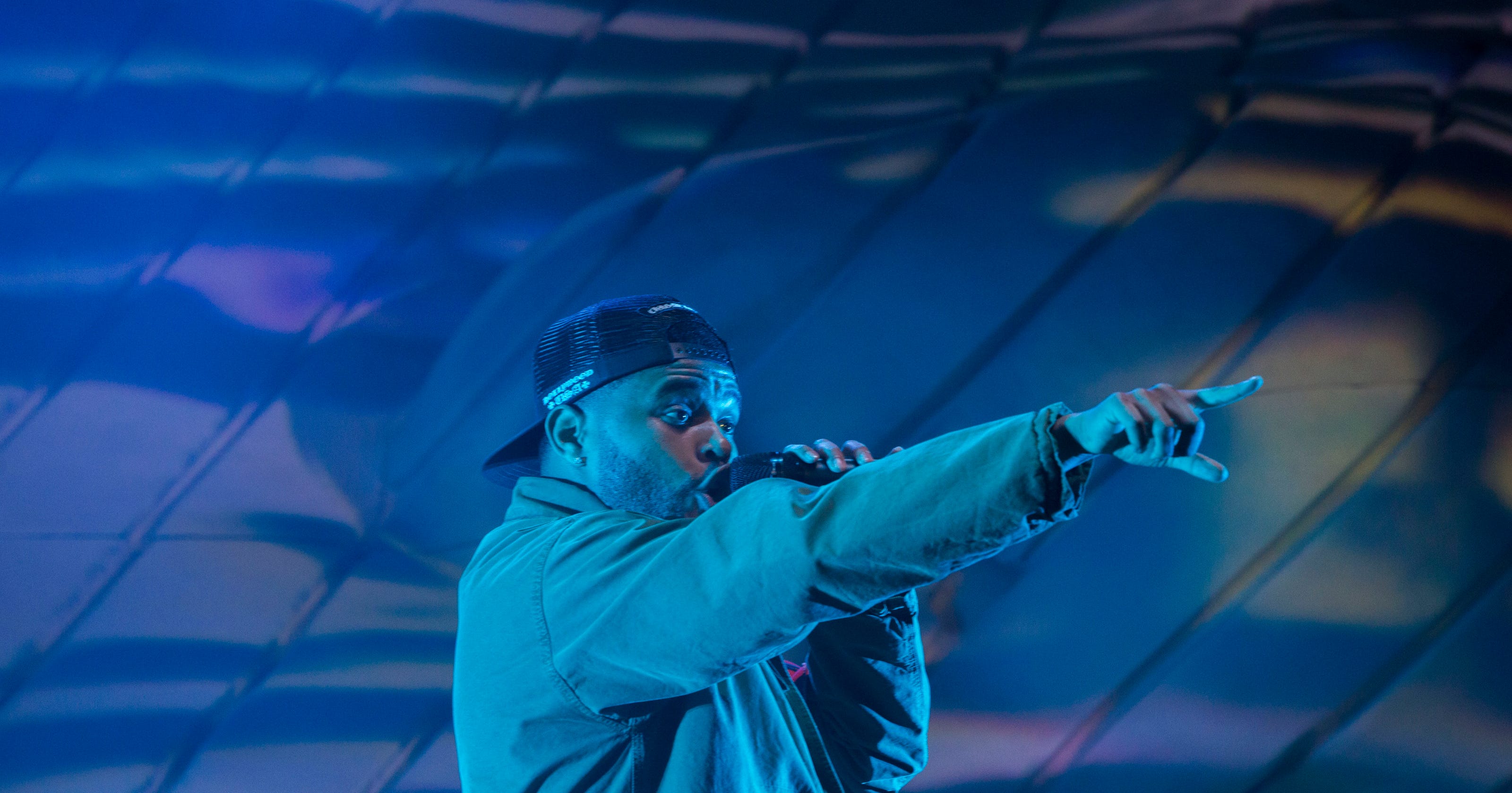 The Weeknd's performance felt routine during first ...