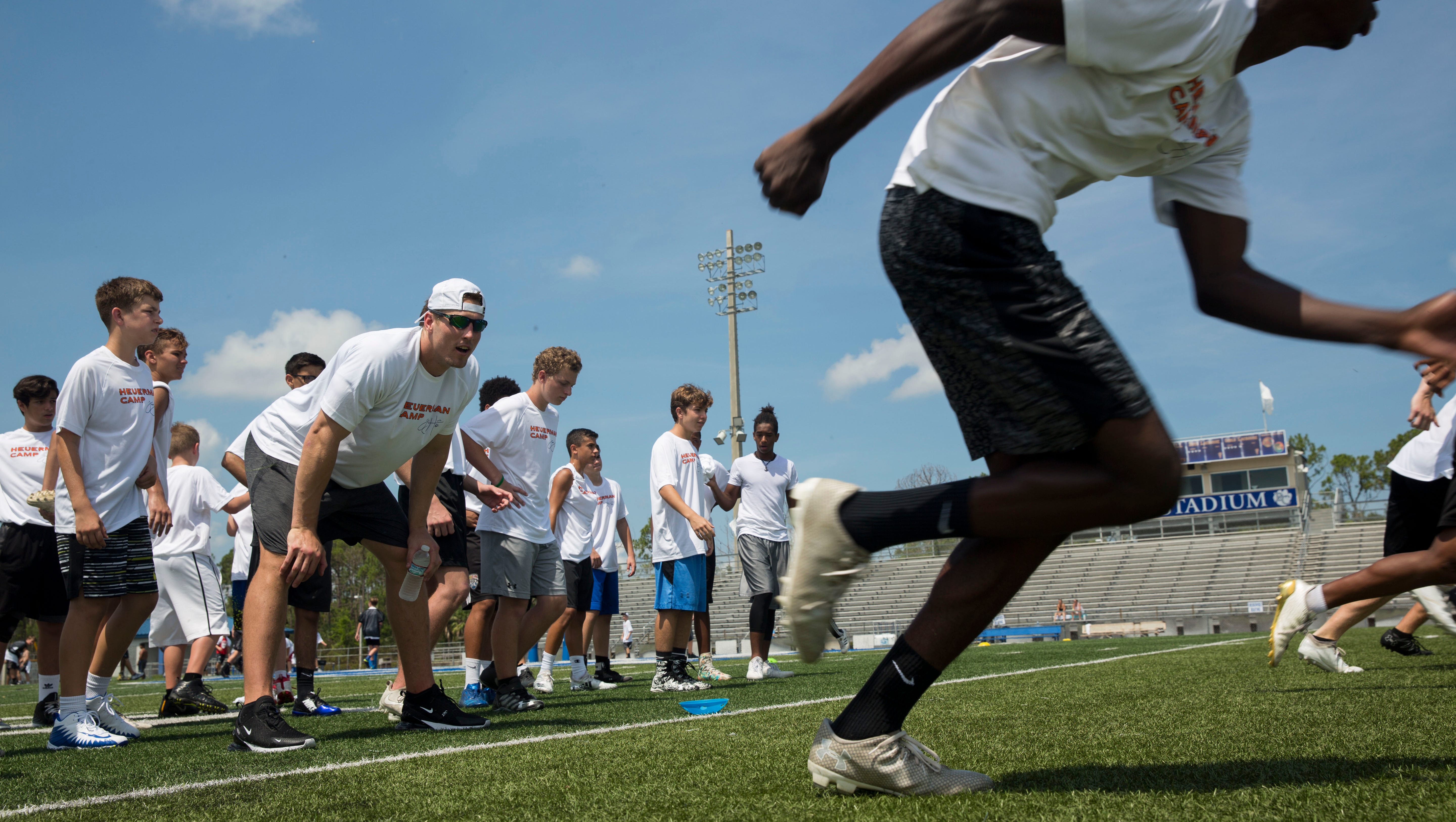 Denver Broncos Jeff Heuerman Holds Youth Camp In Naples