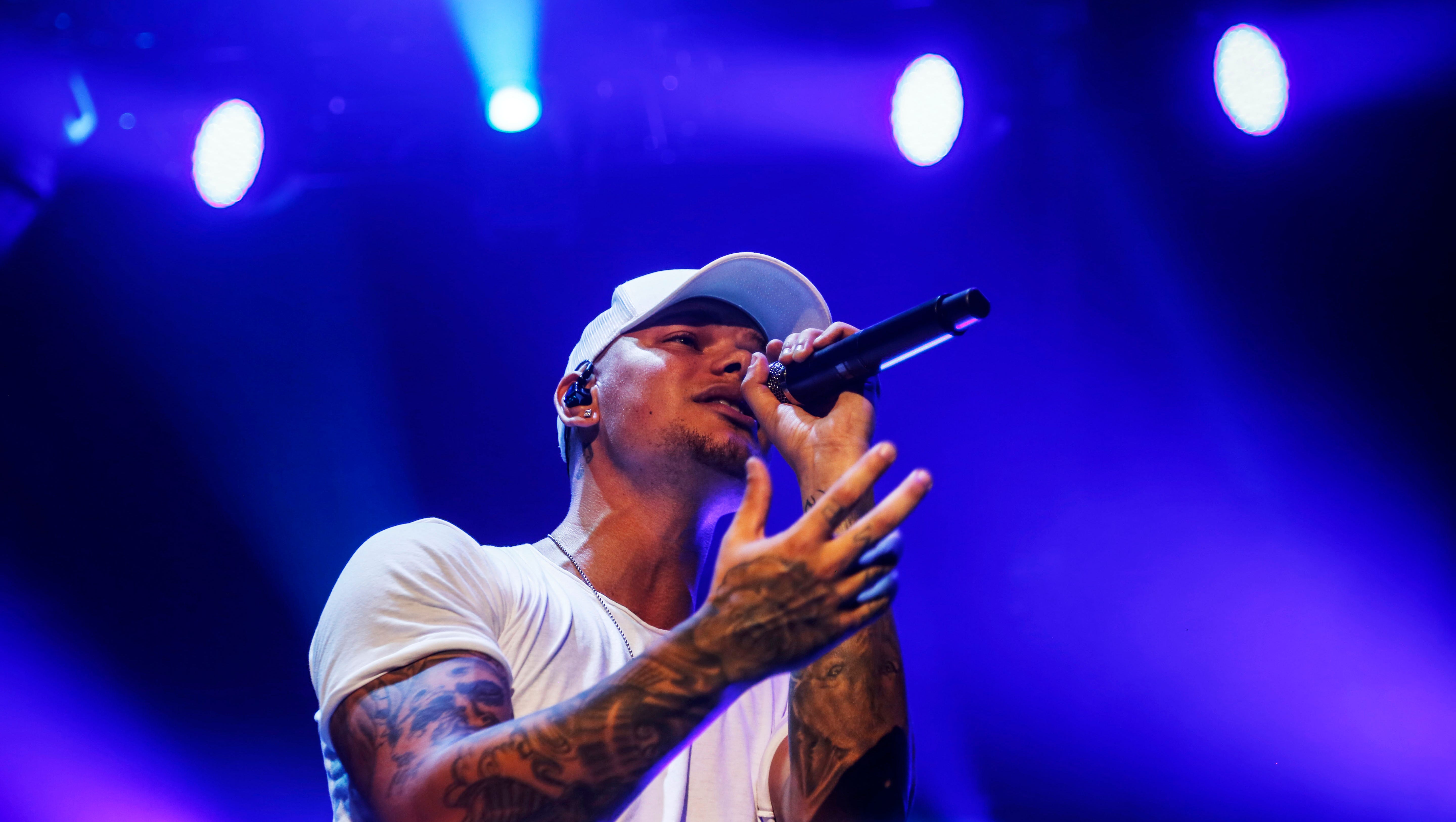 Kane Brown brings southern charm to Iowa's Big Country Bash