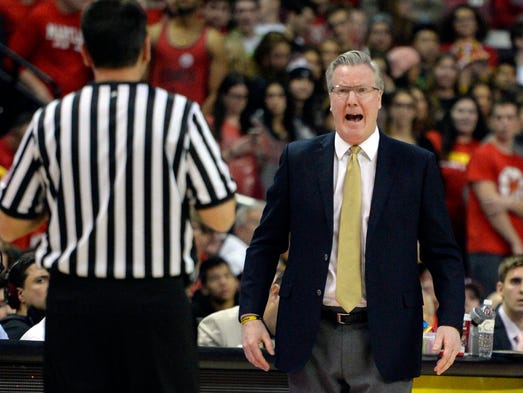 Iowa Hawkeyes head coach Fran McCaffery speaks to an