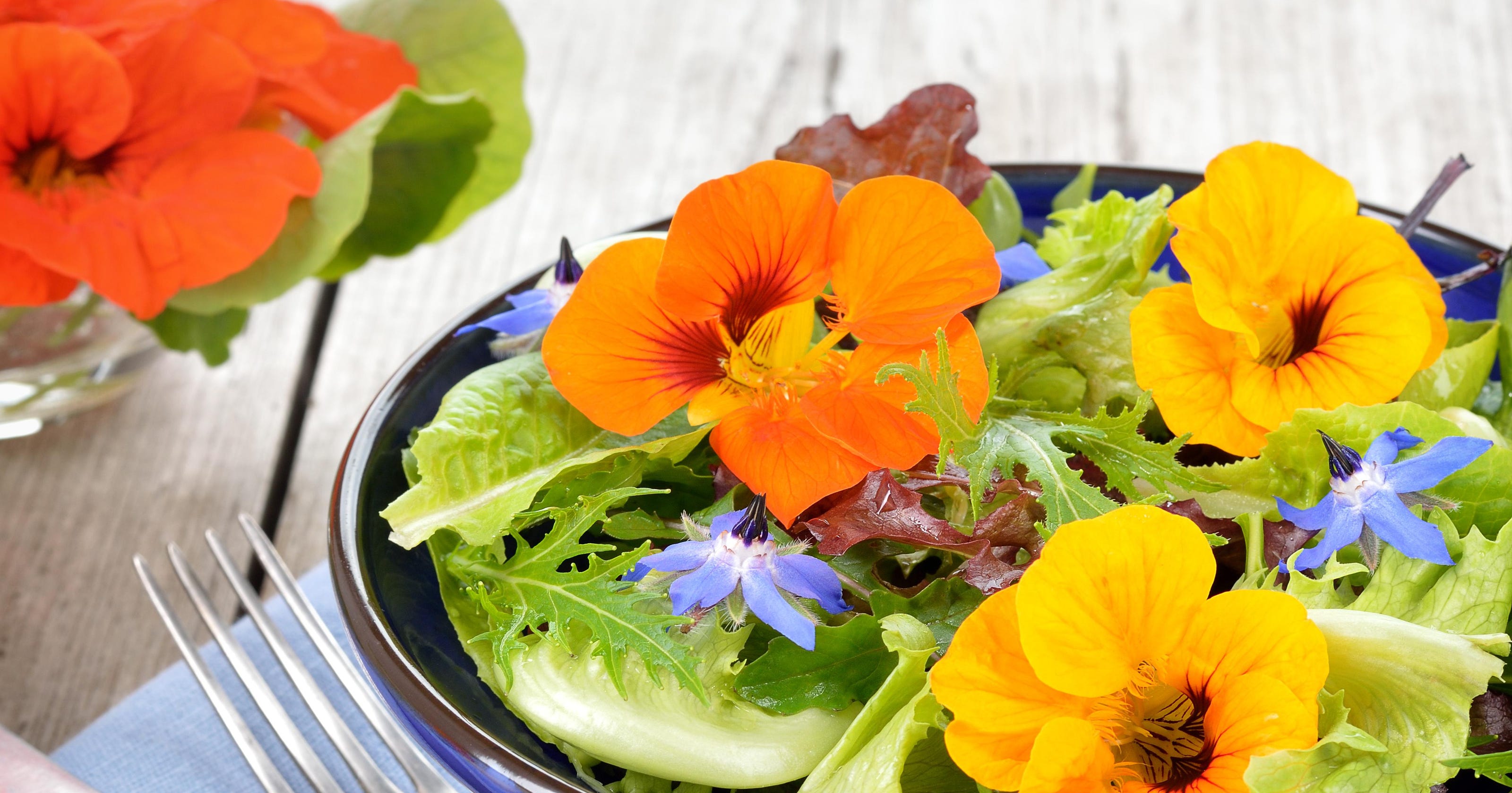 Edible flowers make healthy, growityourself meals