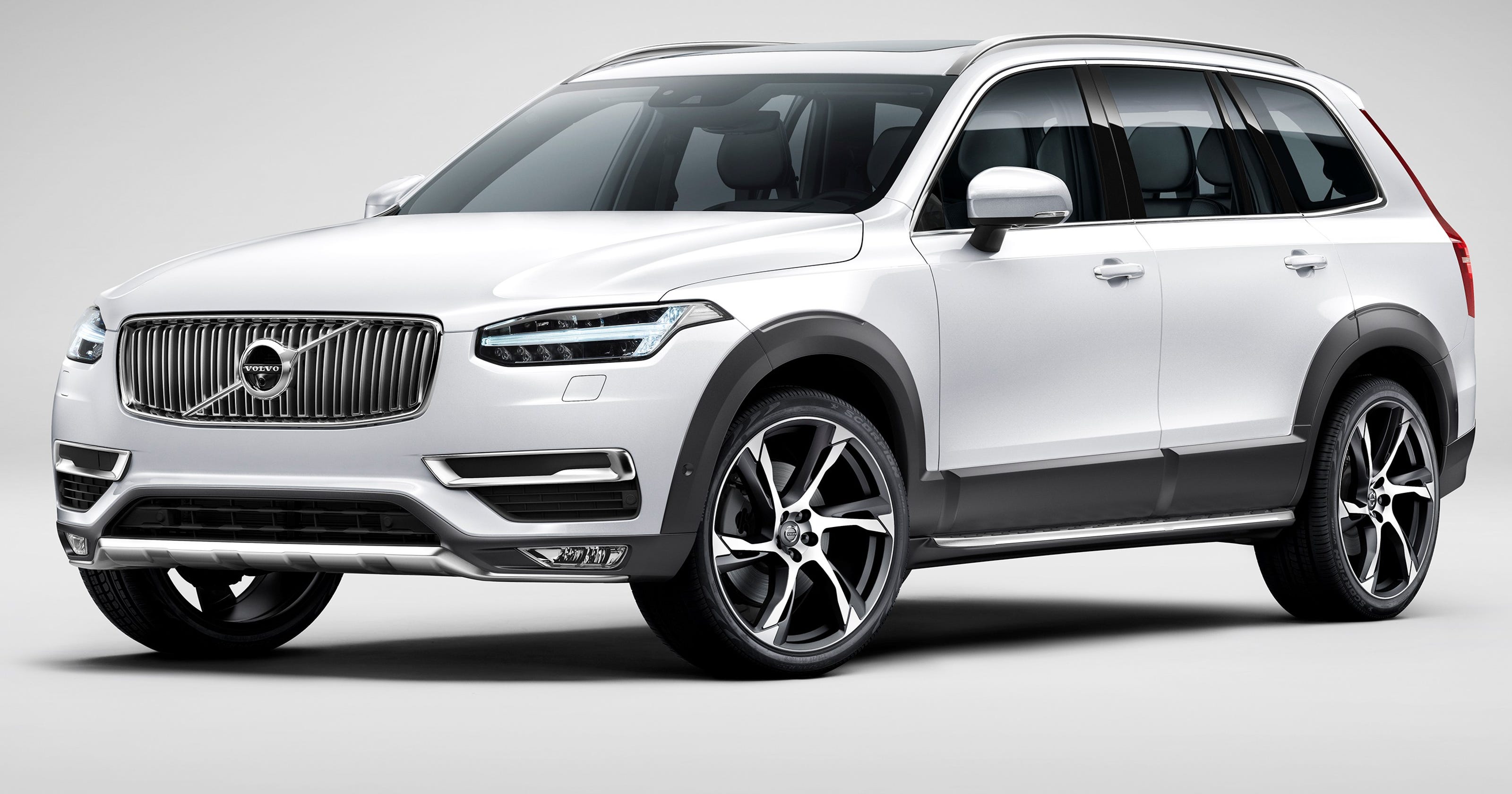 Review Volvo bills XC90 as world