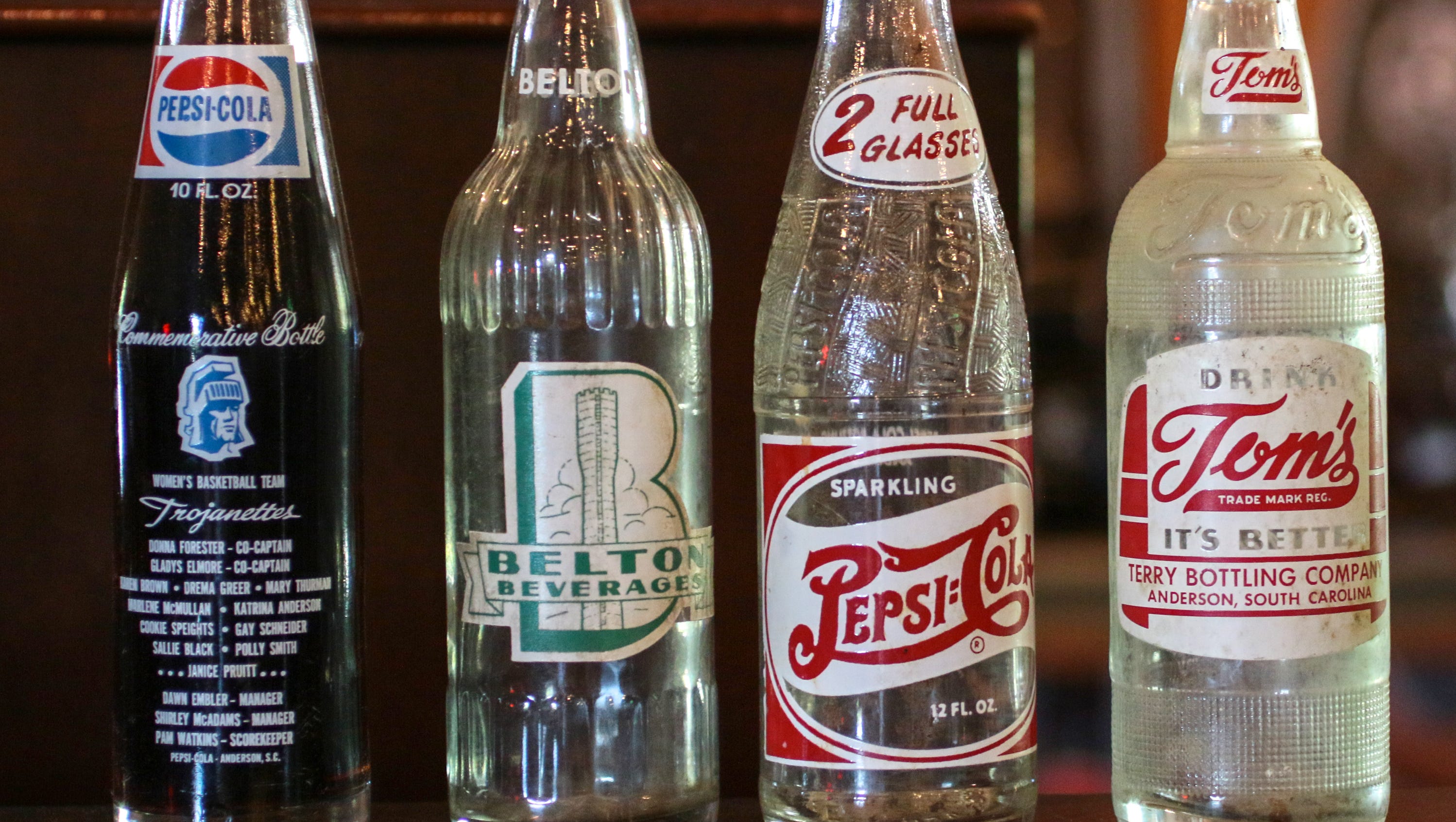 Pepsi cola bottles collectors guide